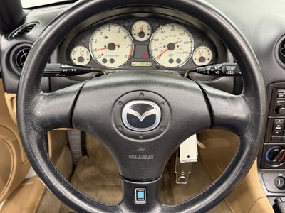 2001 Mazda Mazda MX-5 Miata Base
