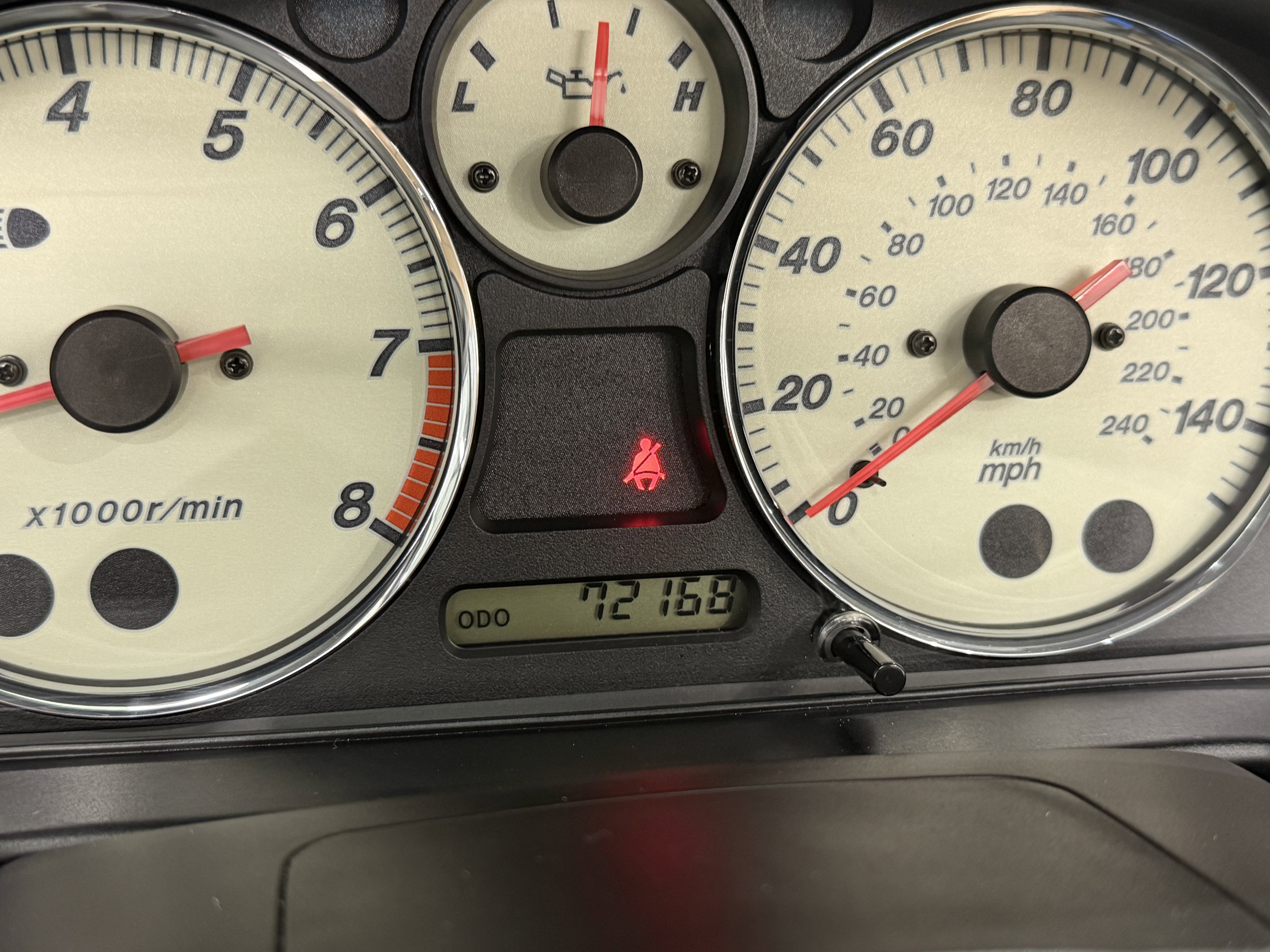 2001 Mazda Mazda MX-5 Miata Base