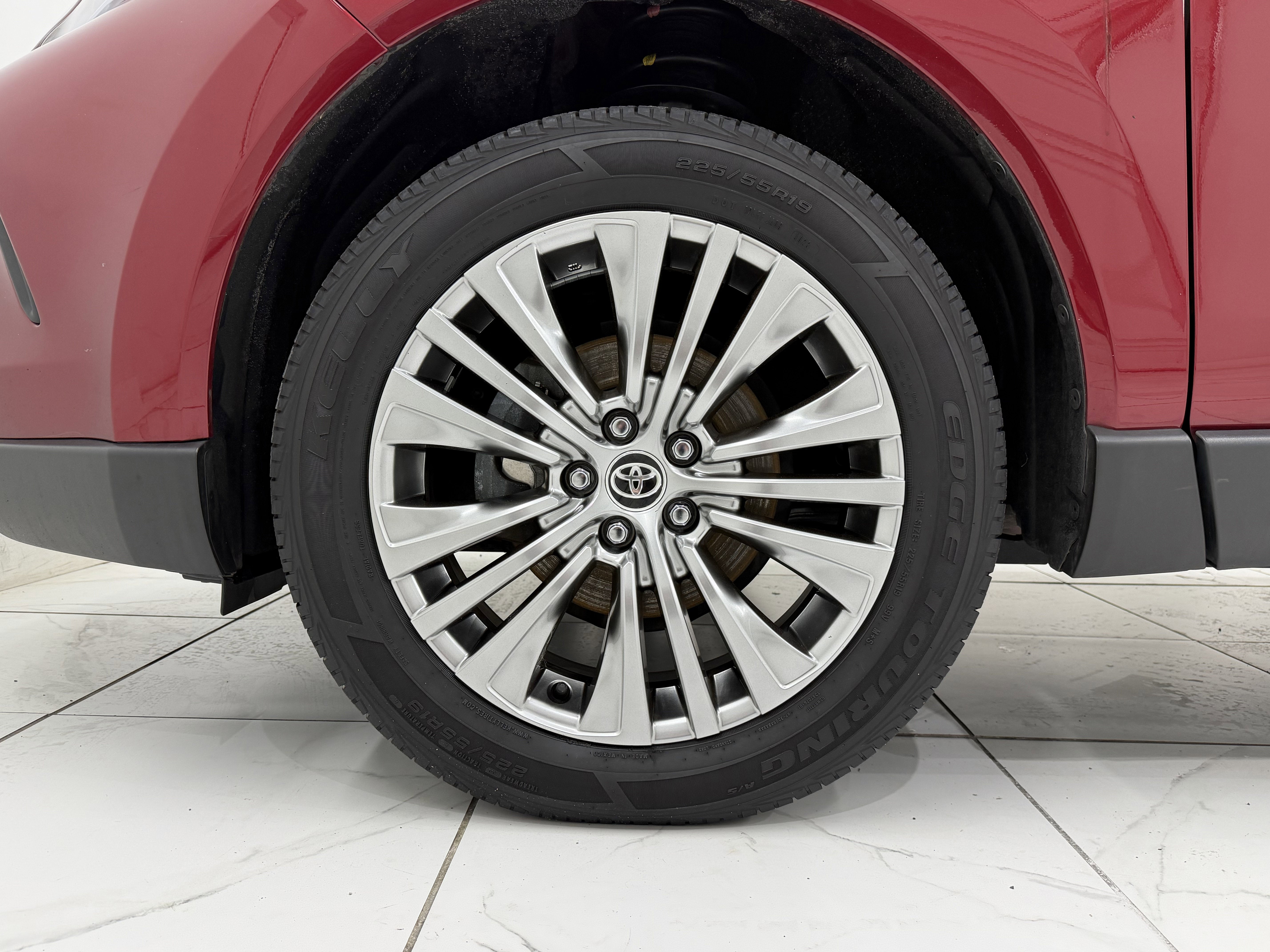 2021 Toyota Venza XLE