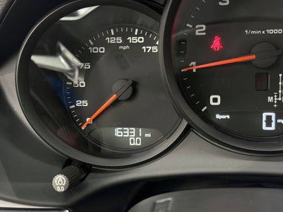 2022 Porsche 718 Cayman Base