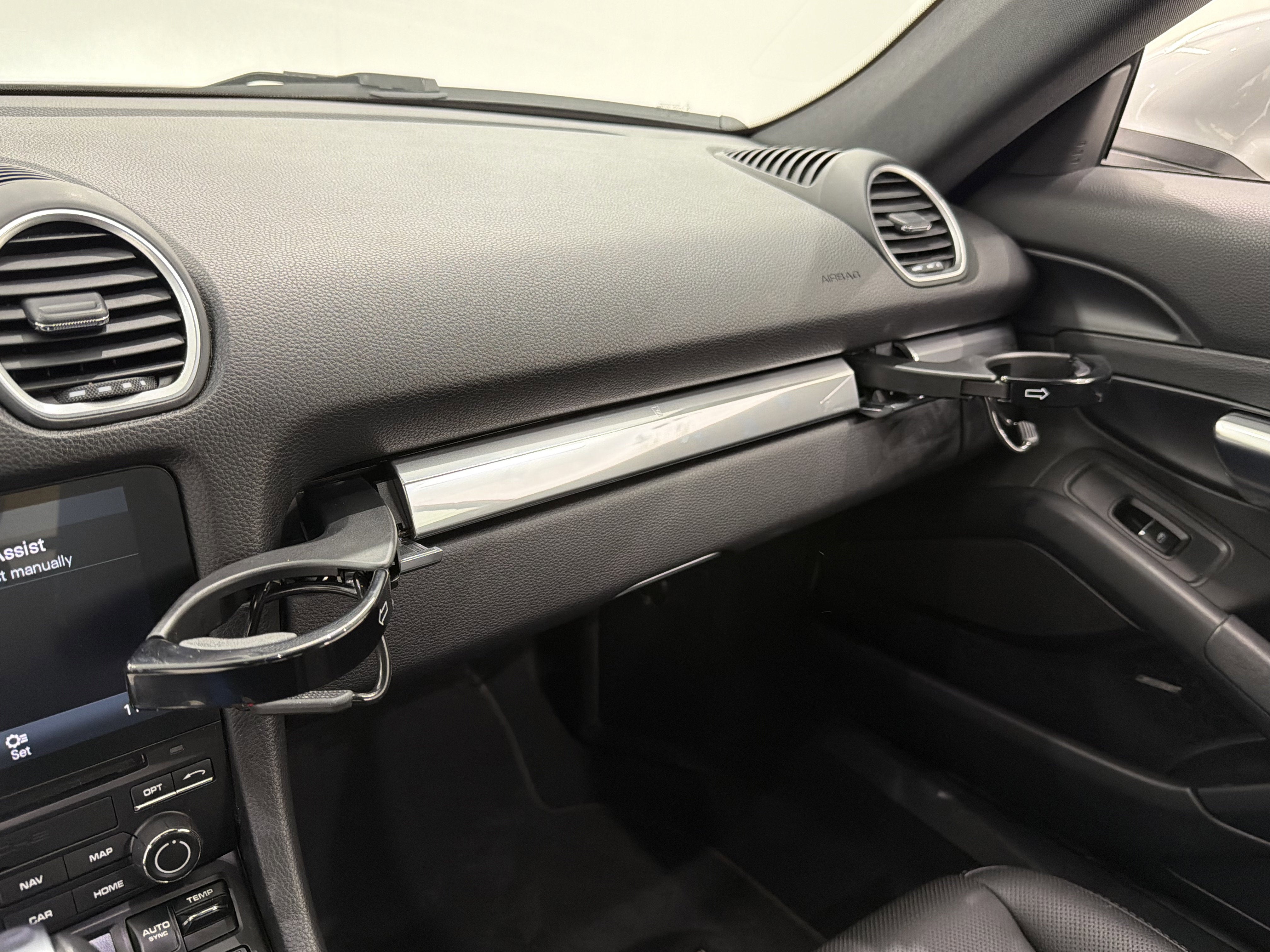 2022 Porsche 718 Cayman Base