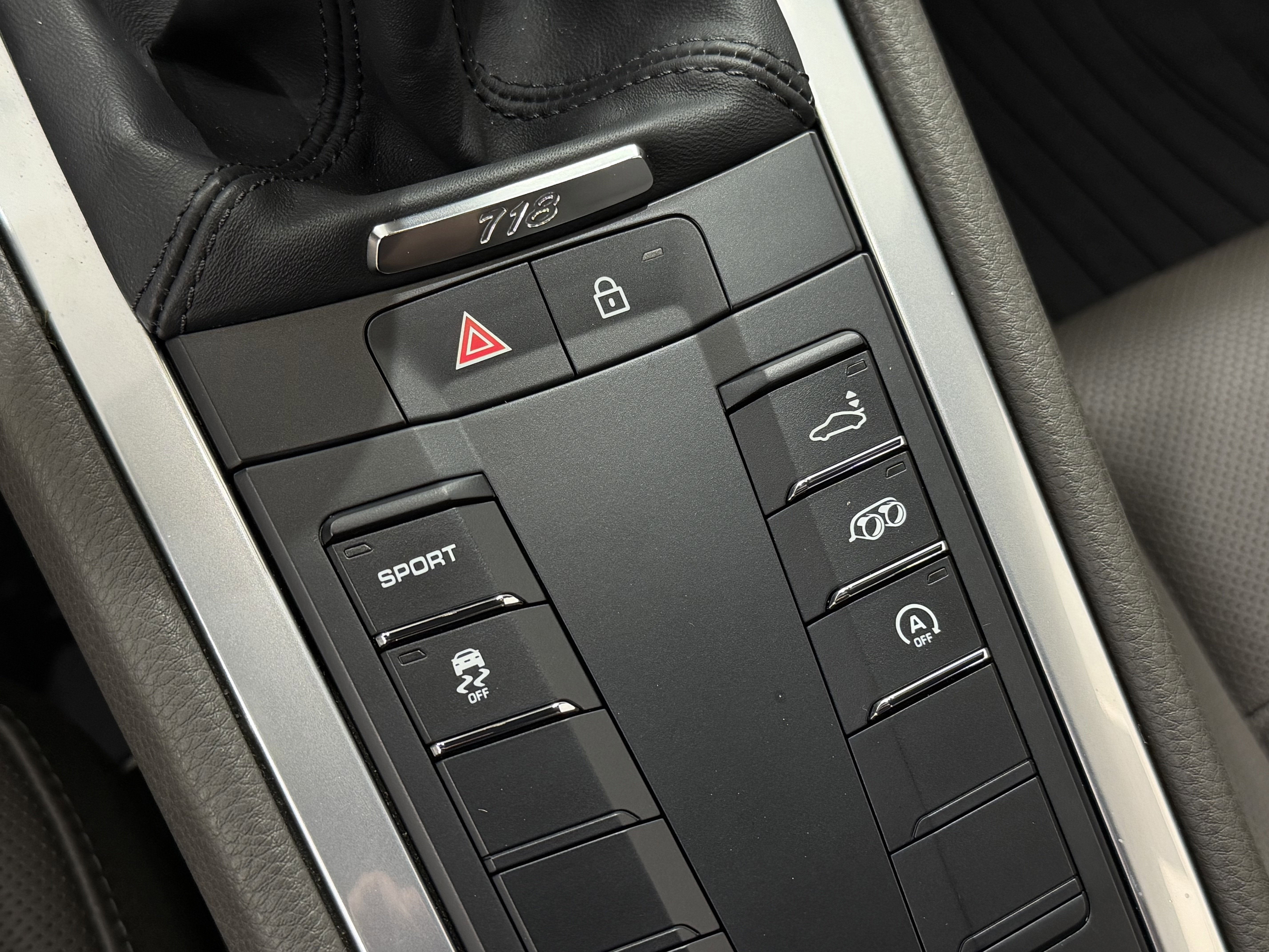 2024 Porsche 718 Cayman Base