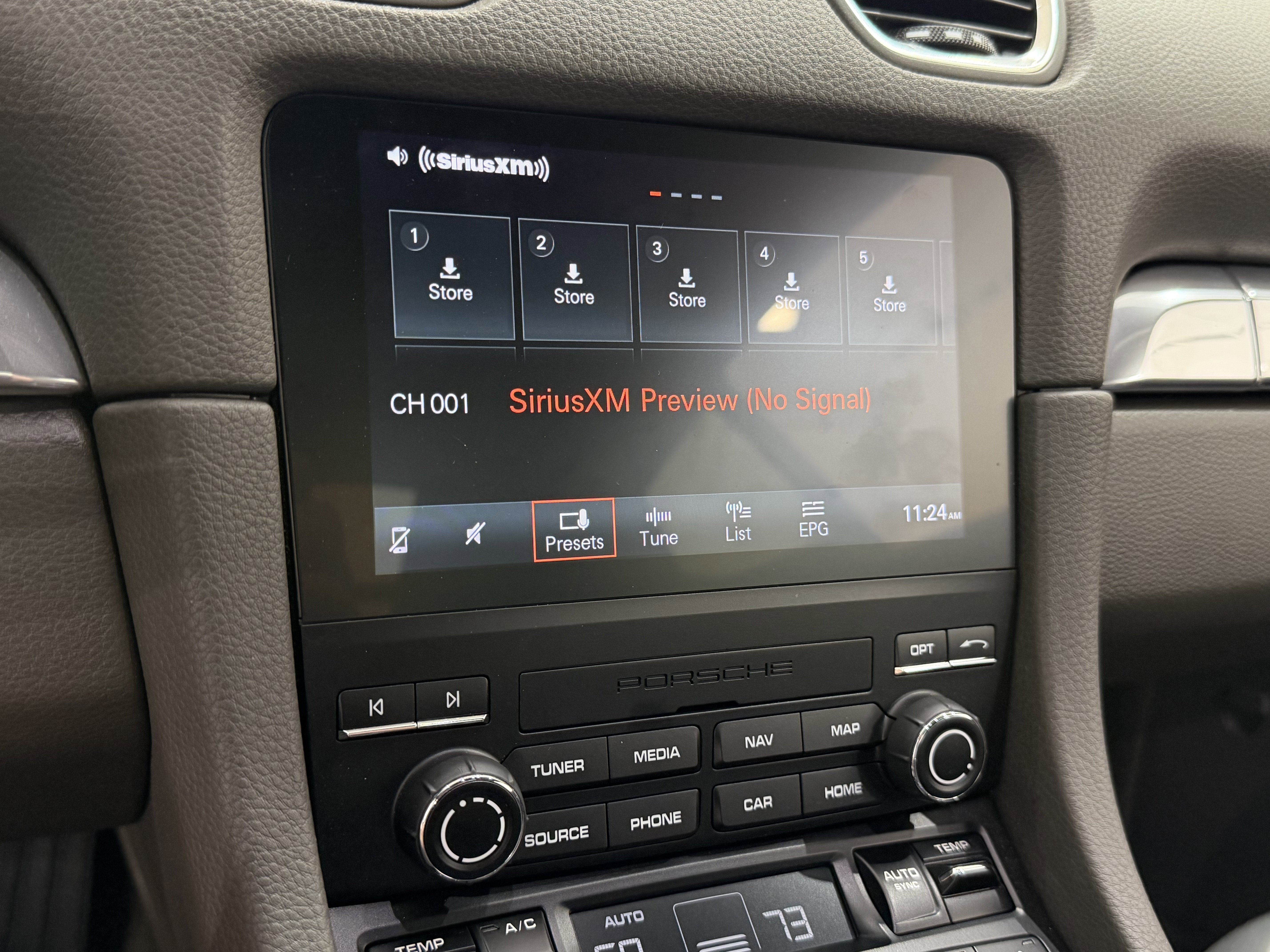 2024 Porsche 718 Cayman Base