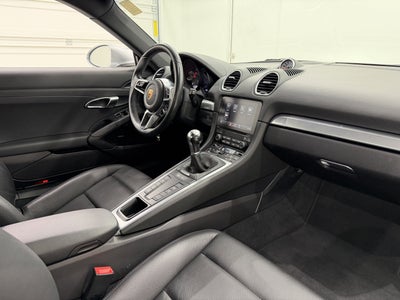 2021 Porsche 718 Cayman T