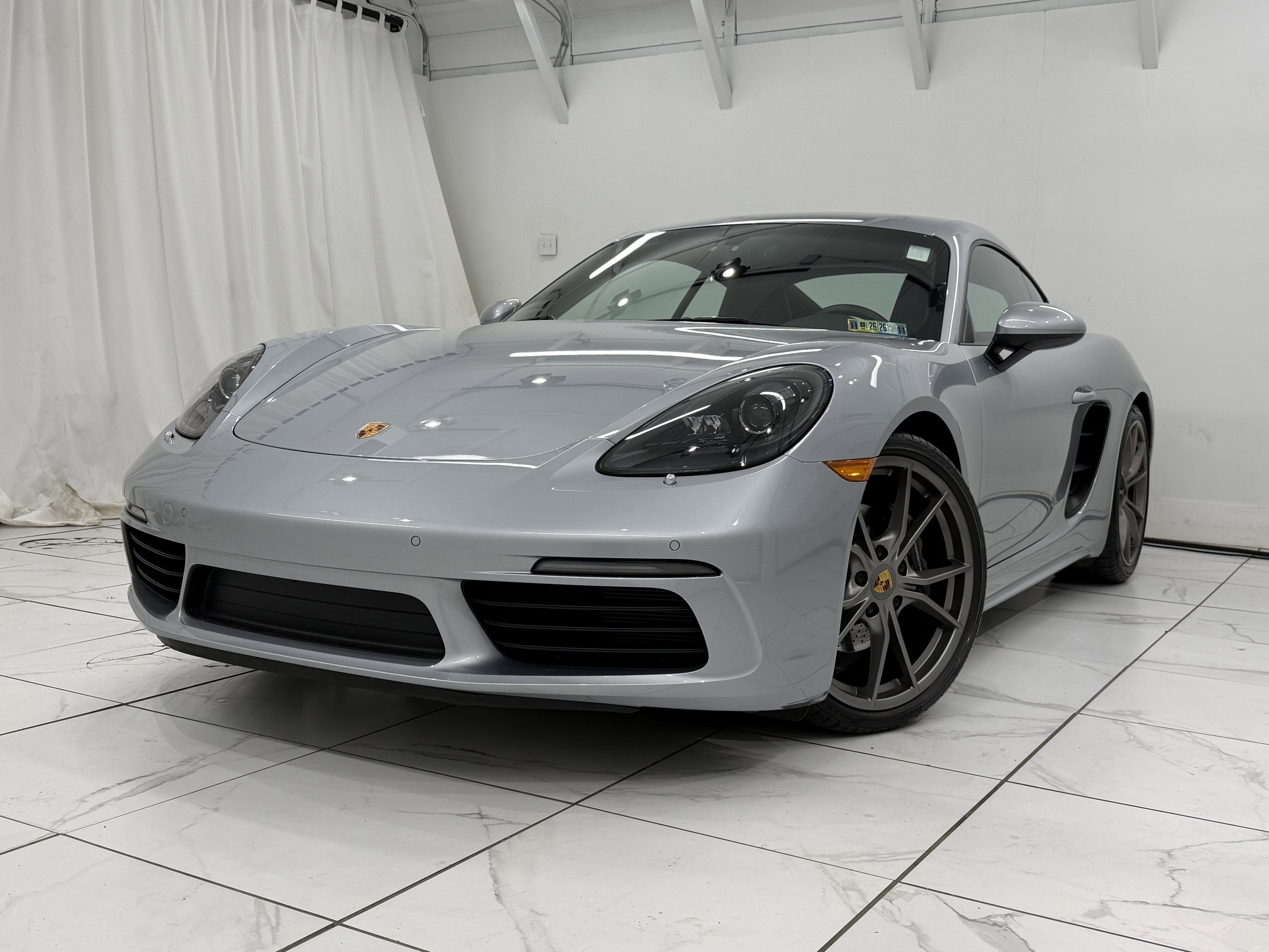2021 Porsche 718 Cayman T