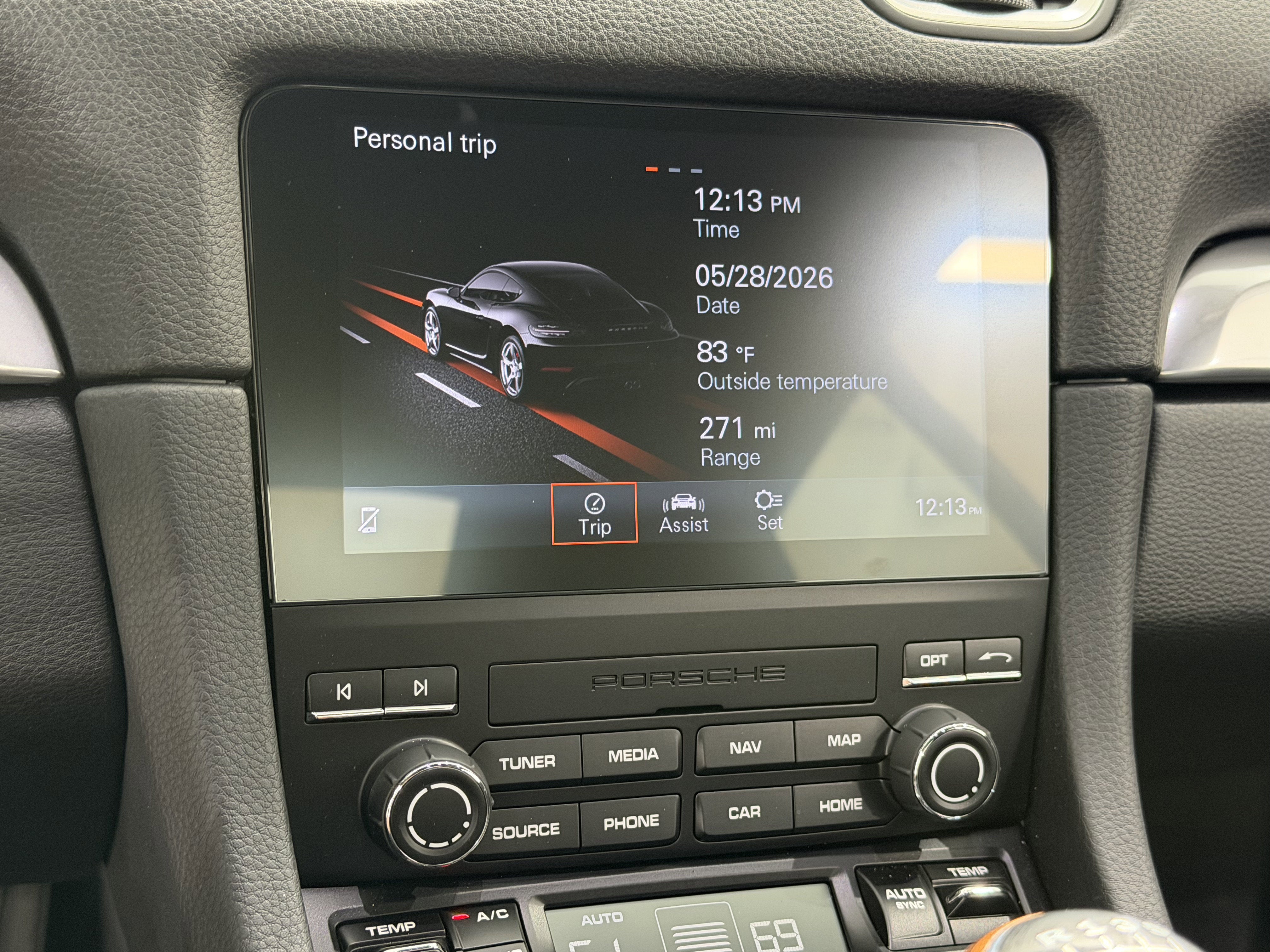 2025 Porsche 718 Cayman Base