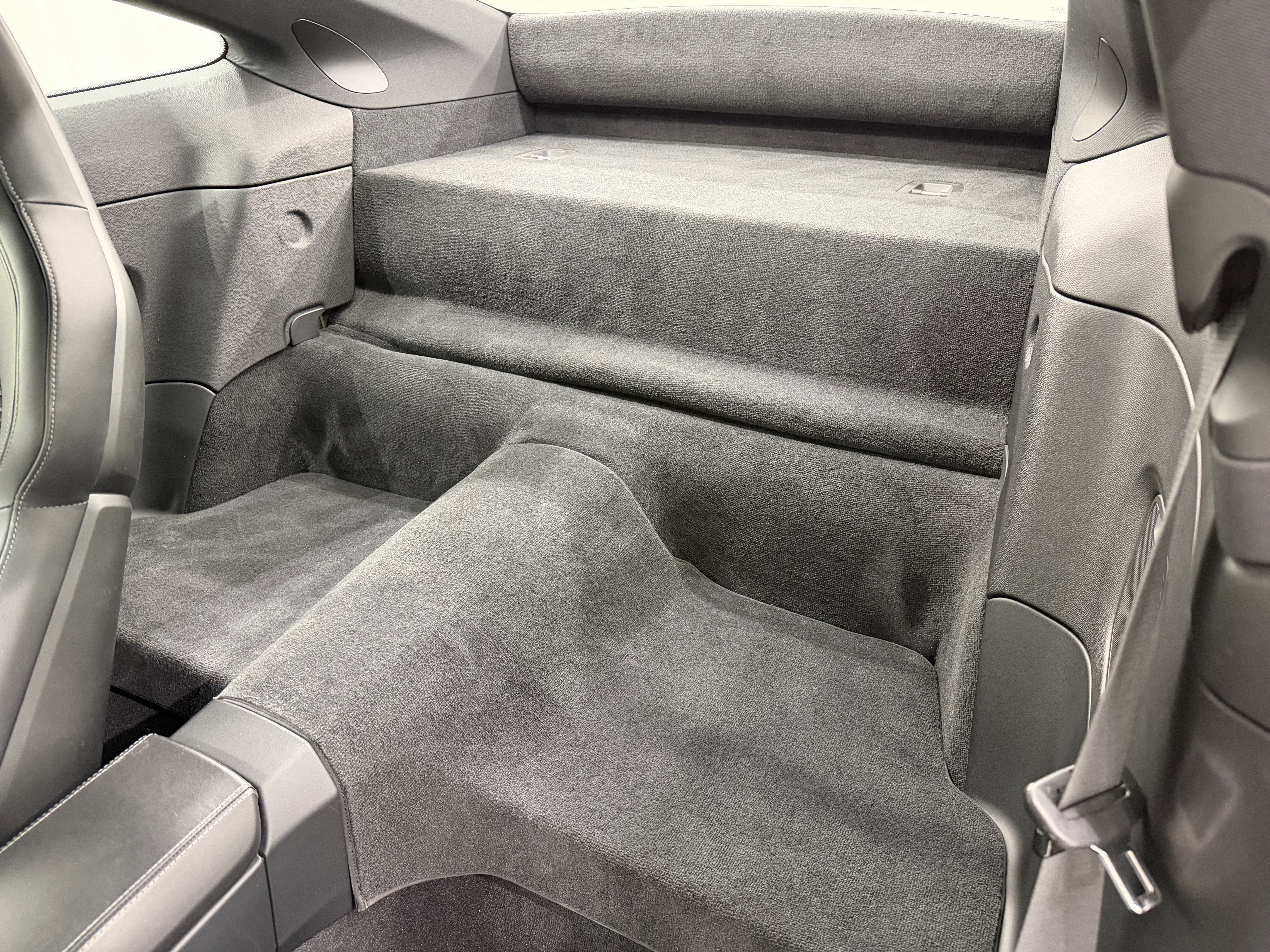 2023 Porsche 911 Carrera T