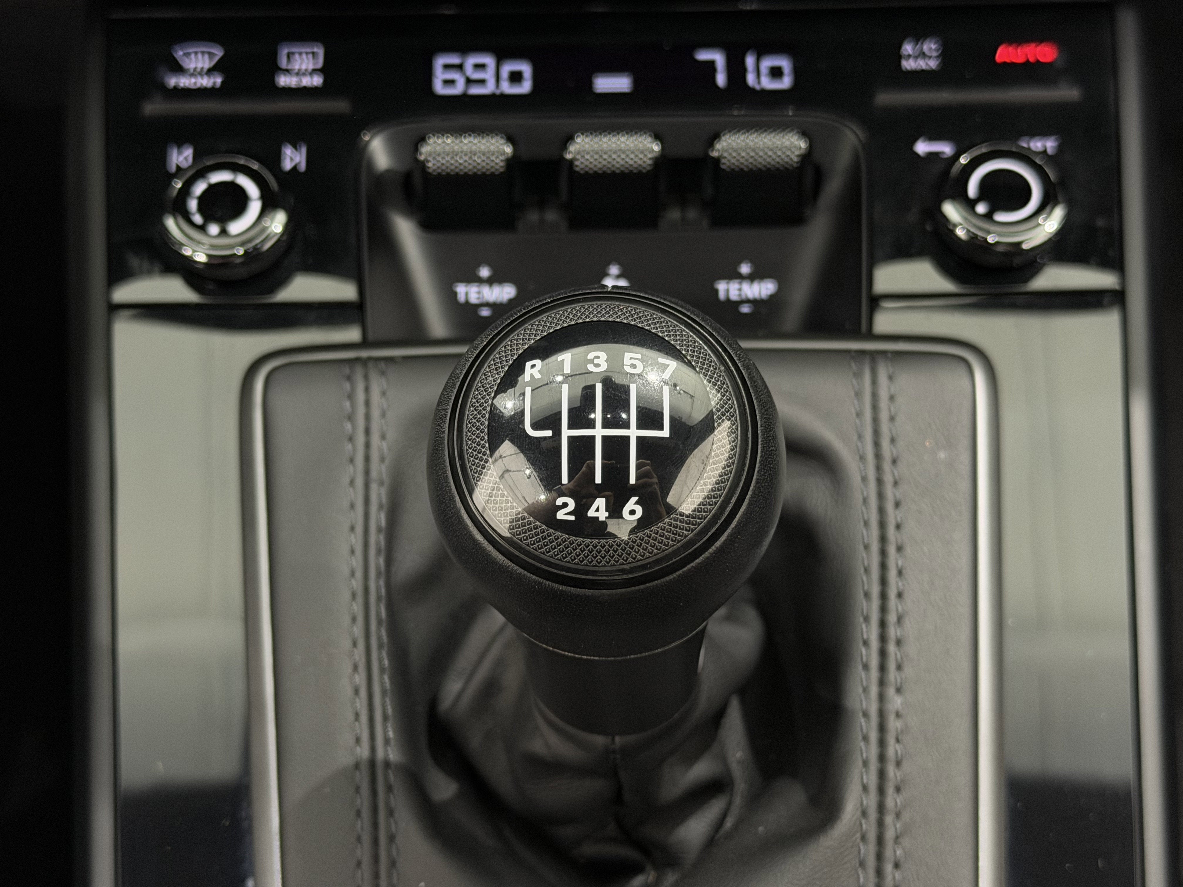 2023 Porsche 911 Carrera T