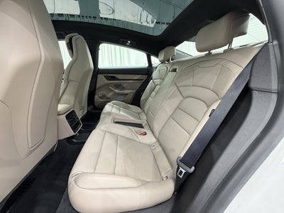 2022 Porsche Taycan RWD