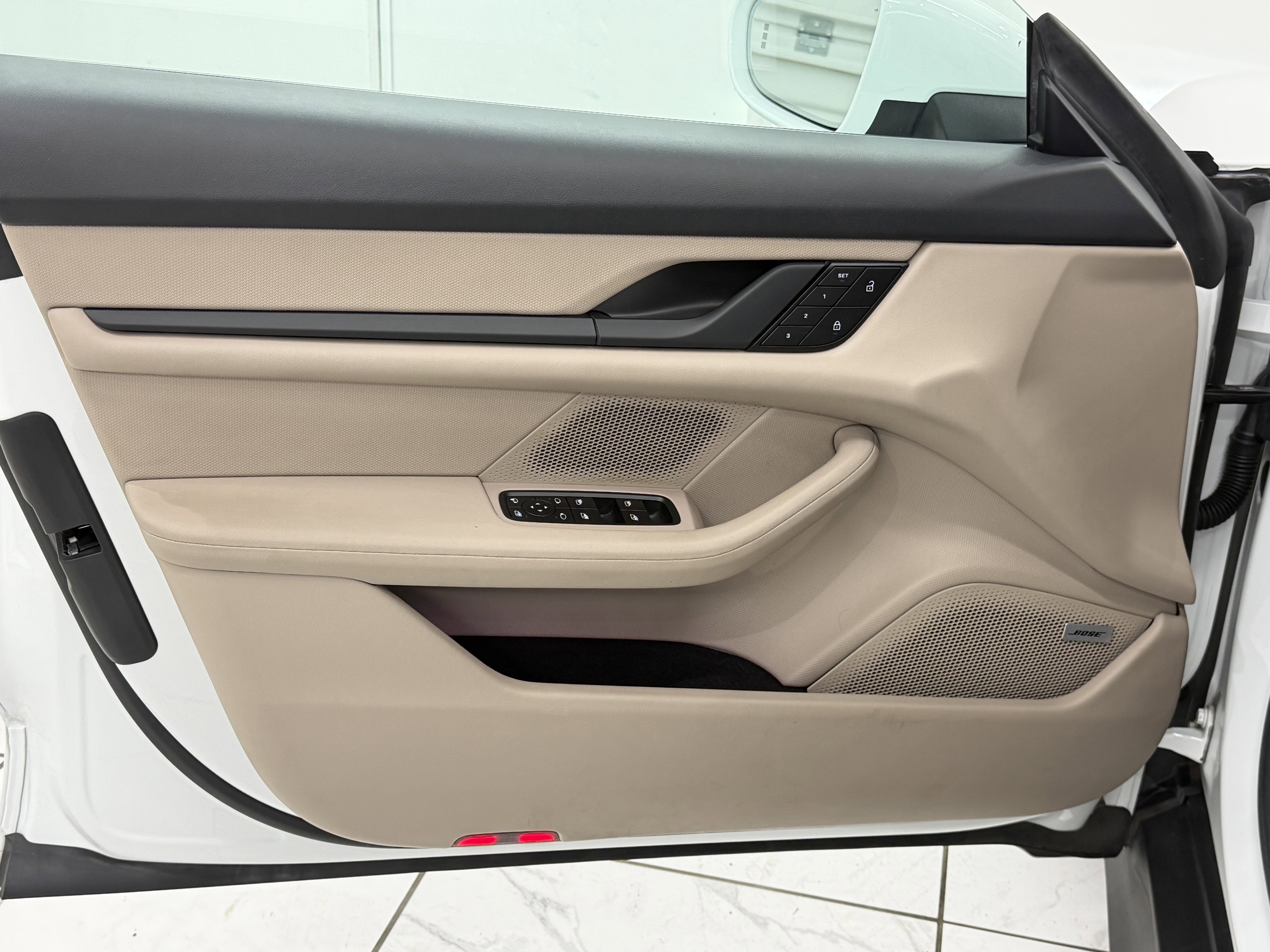 2022 Porsche Taycan RWD