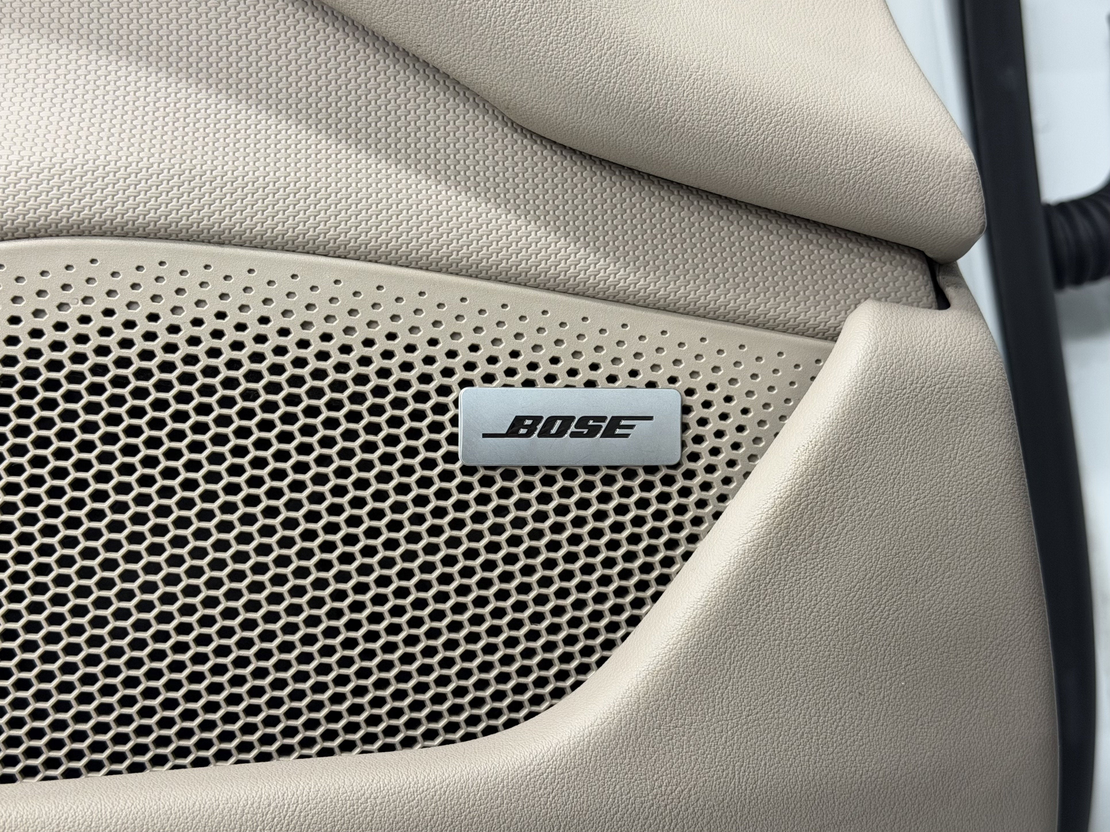 2022 Porsche Taycan RWD