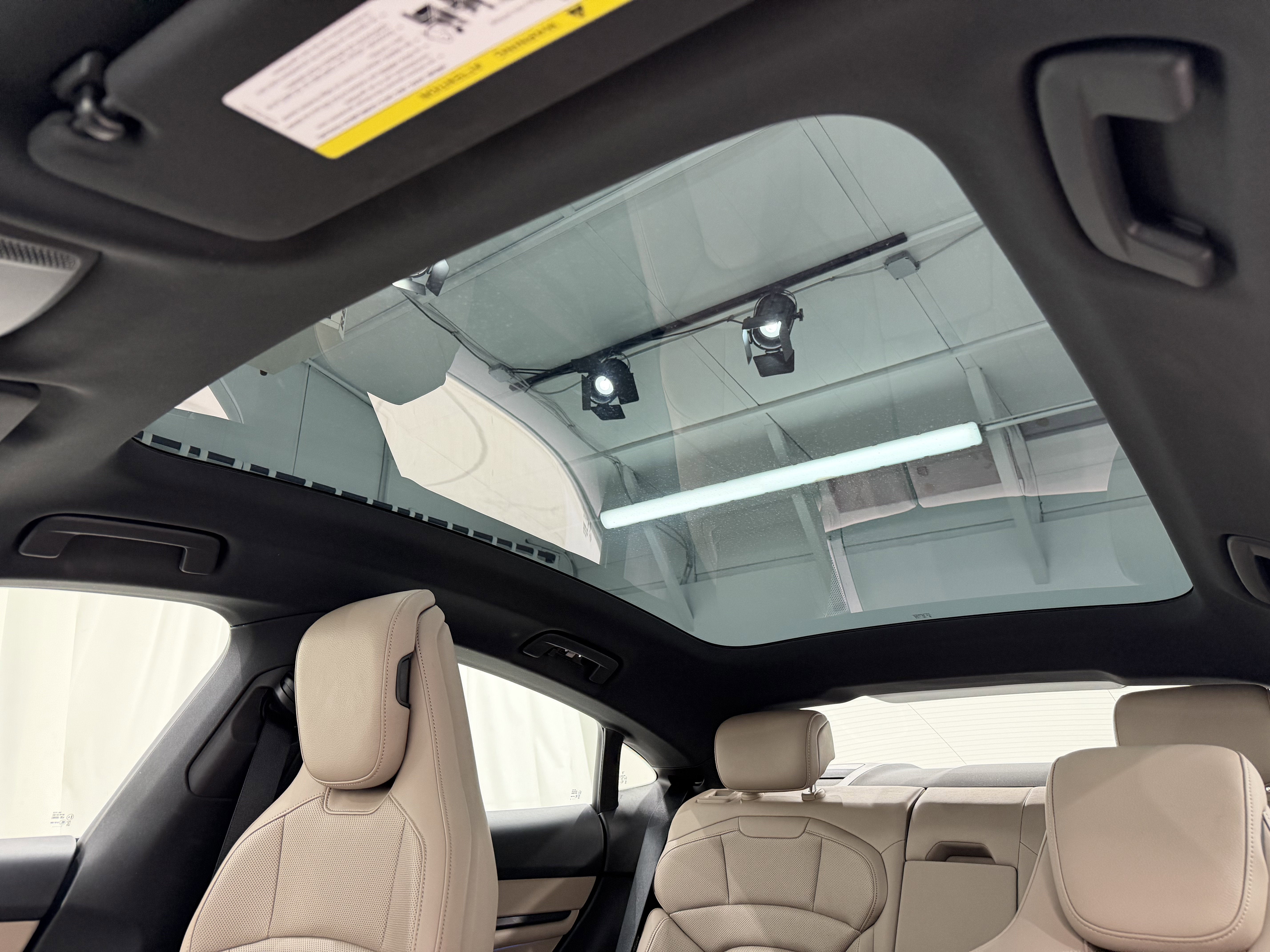 2022 Porsche Taycan RWD