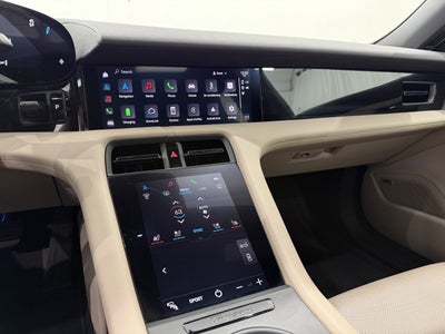 2022 Porsche Taycan RWD