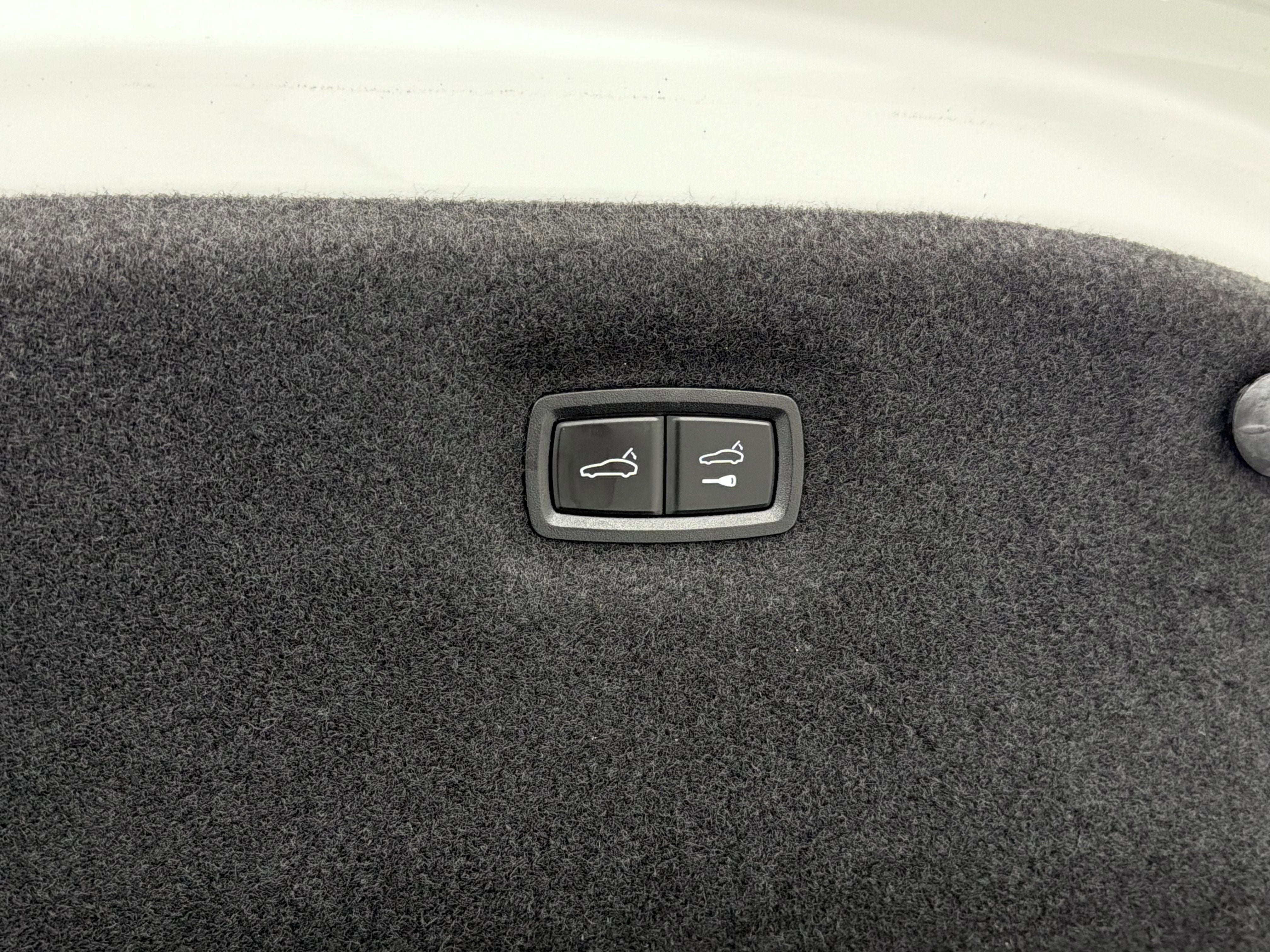 2022 Porsche Taycan RWD