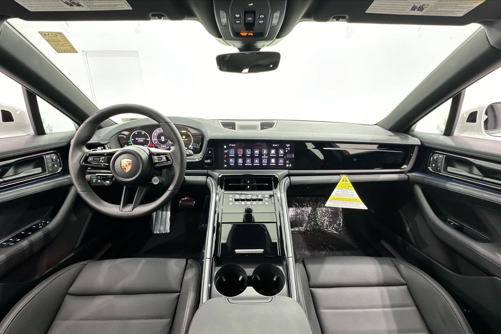 2024 Porsche Panamera 4