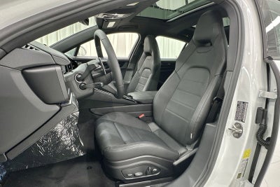 2024 Porsche Panamera 4