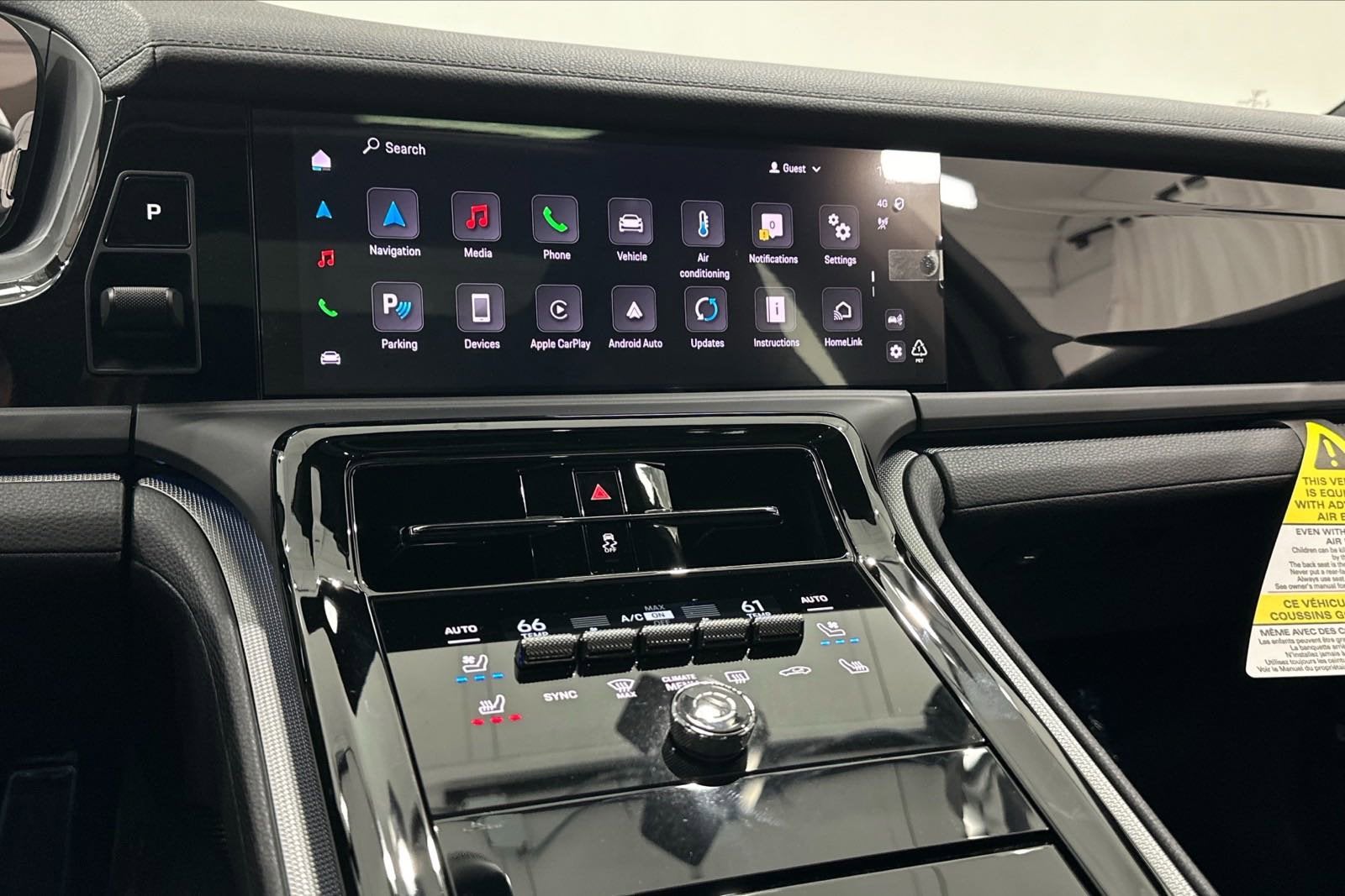 2024 Porsche Panamera 4