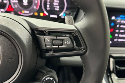 2024 Porsche Panamera 4