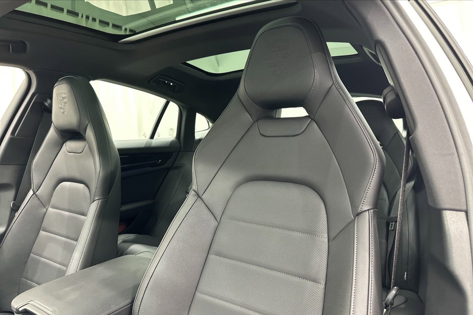 2024 Porsche Panamera 4