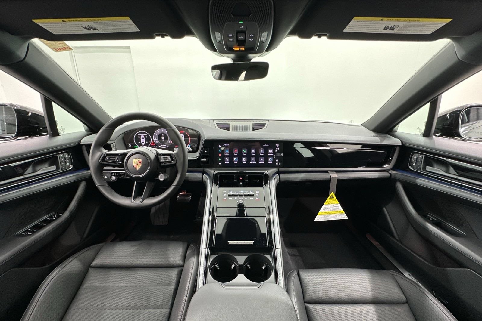 2025 Porsche Panamera 4