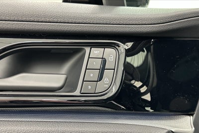 2025 Porsche Panamera 4