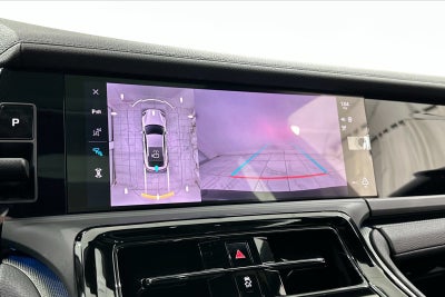 2025 Porsche Panamera 4