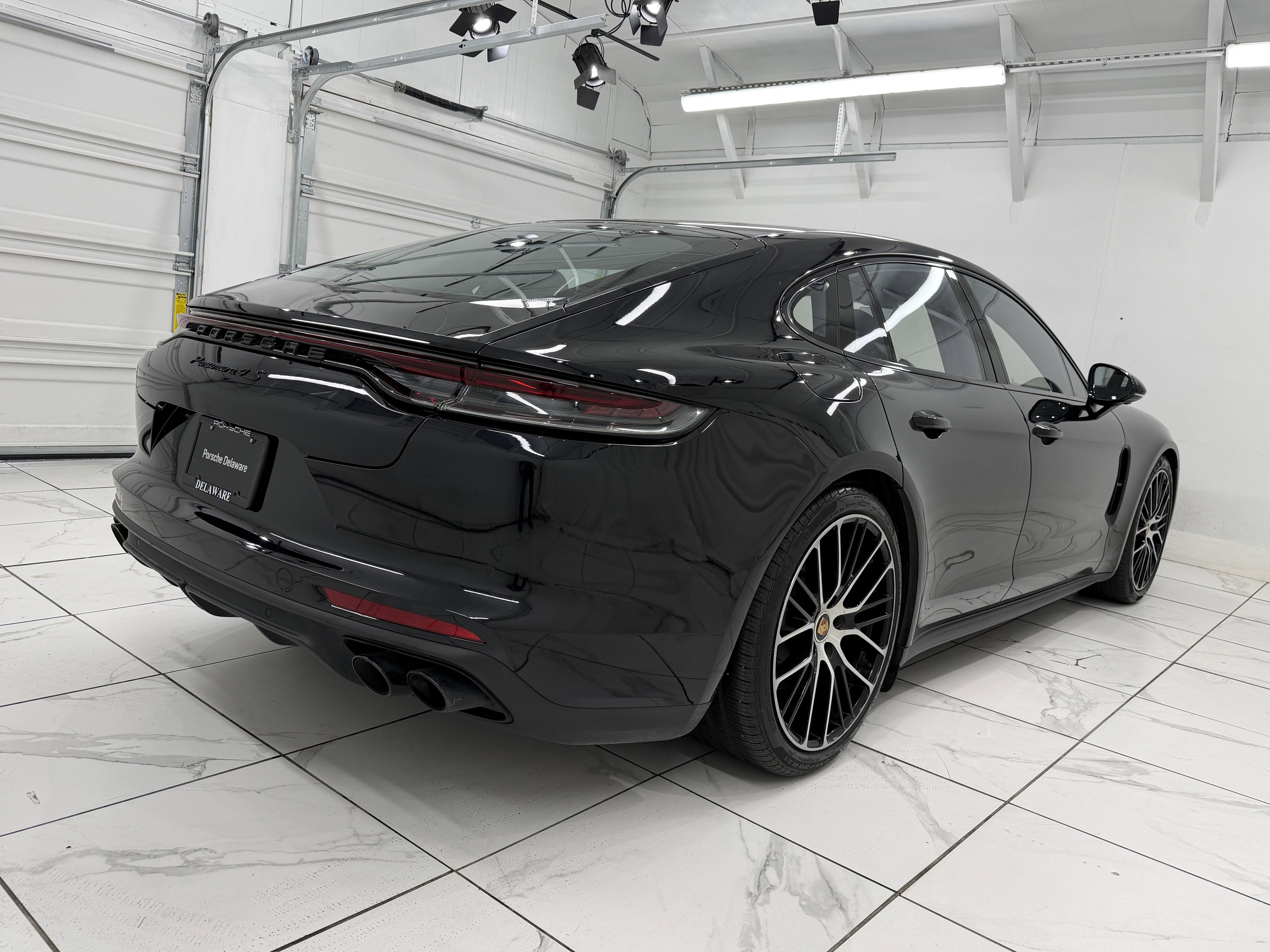 2022 Porsche Panamera 4S
