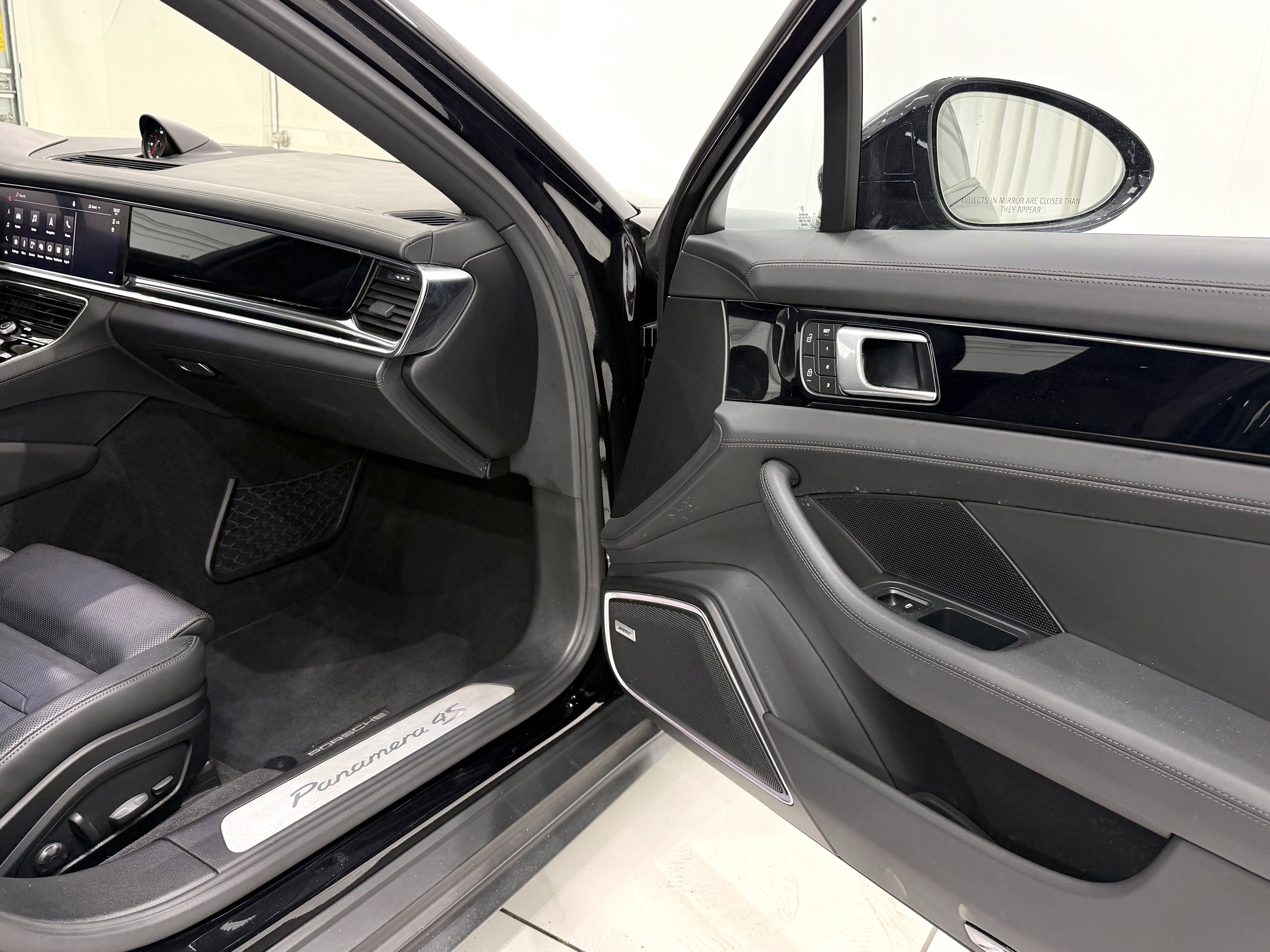 2022 Porsche Panamera 4S