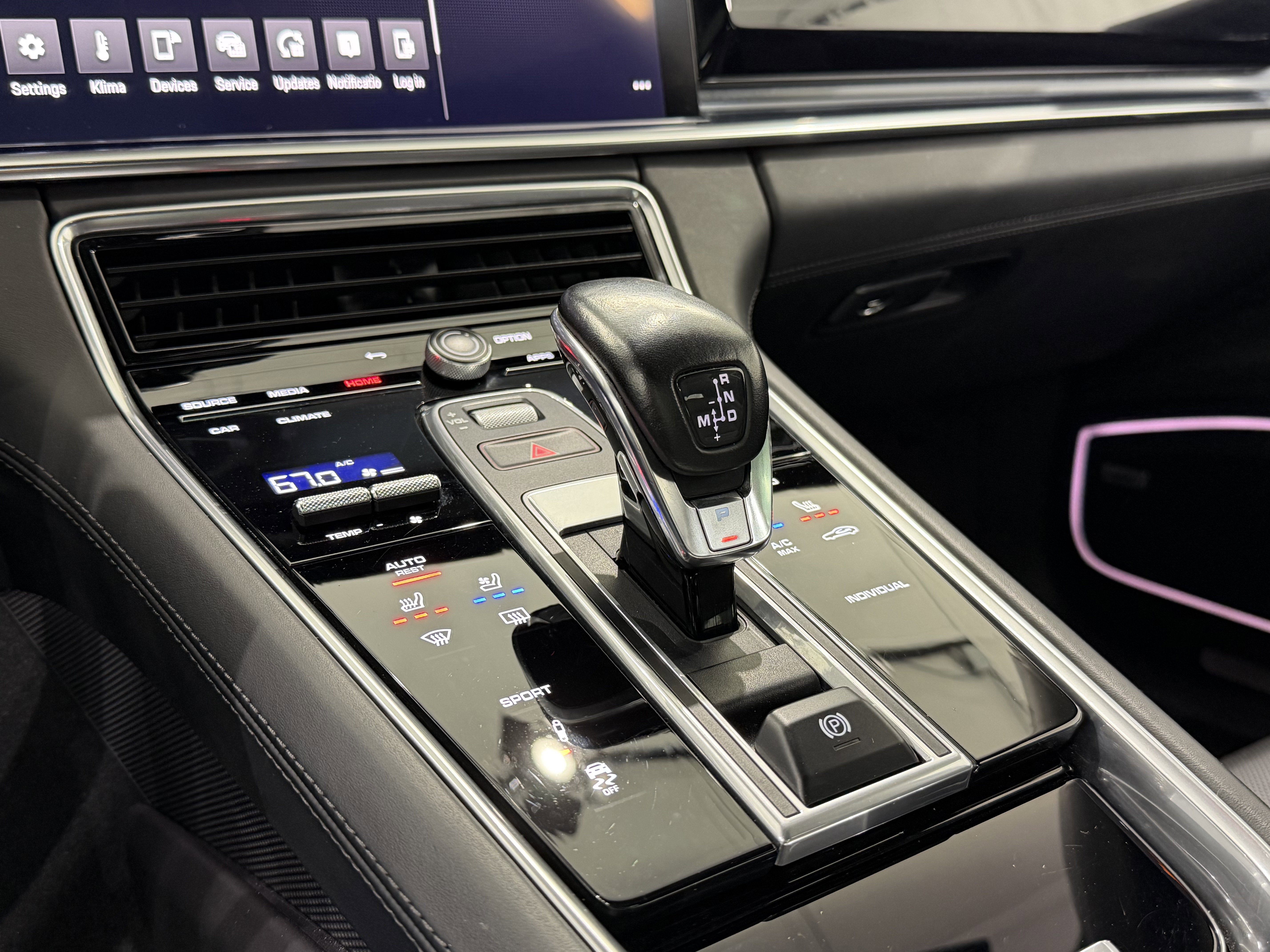 2022 Porsche Panamera 4S