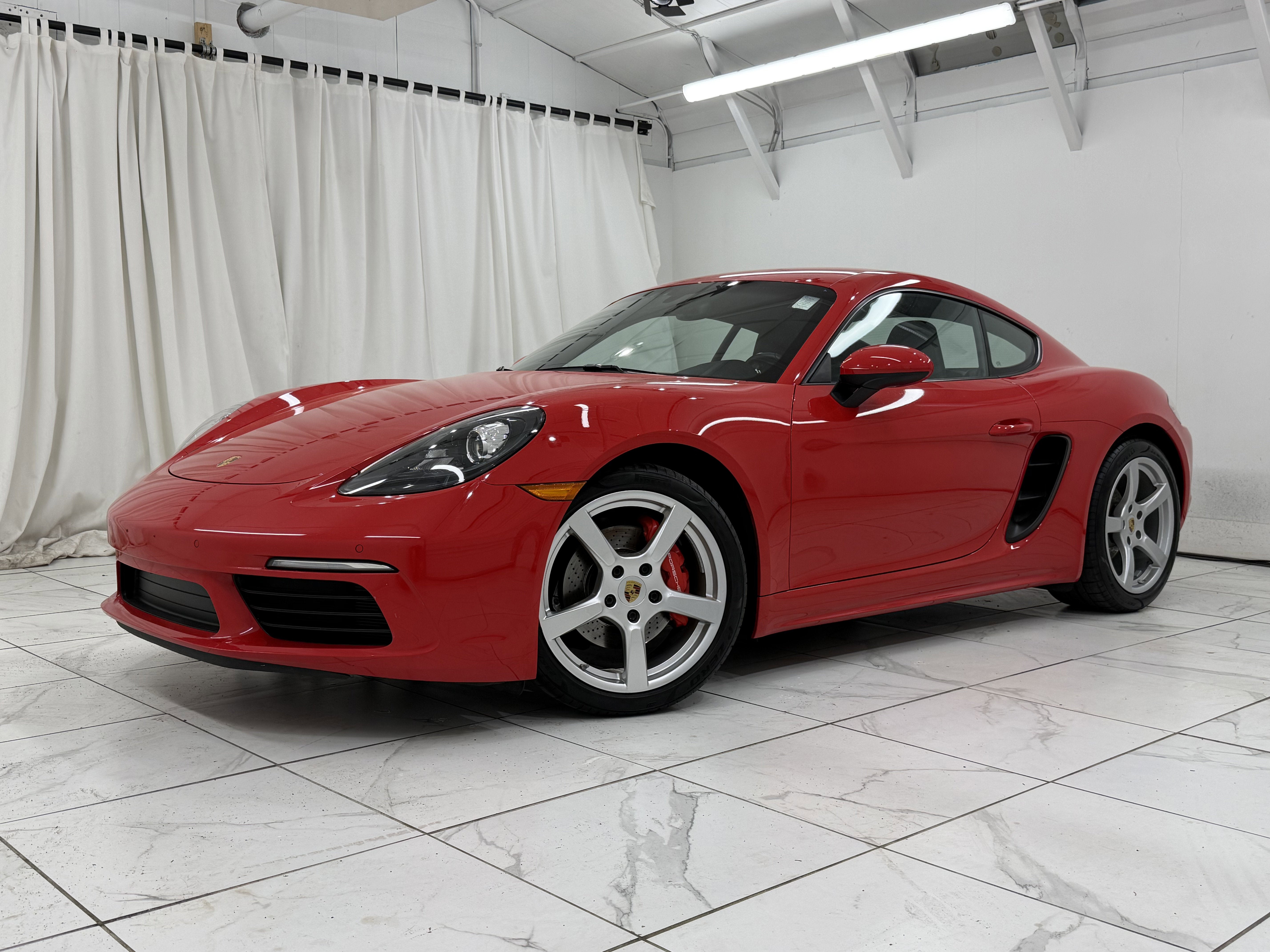 2019 Porsche 718 Cayman S