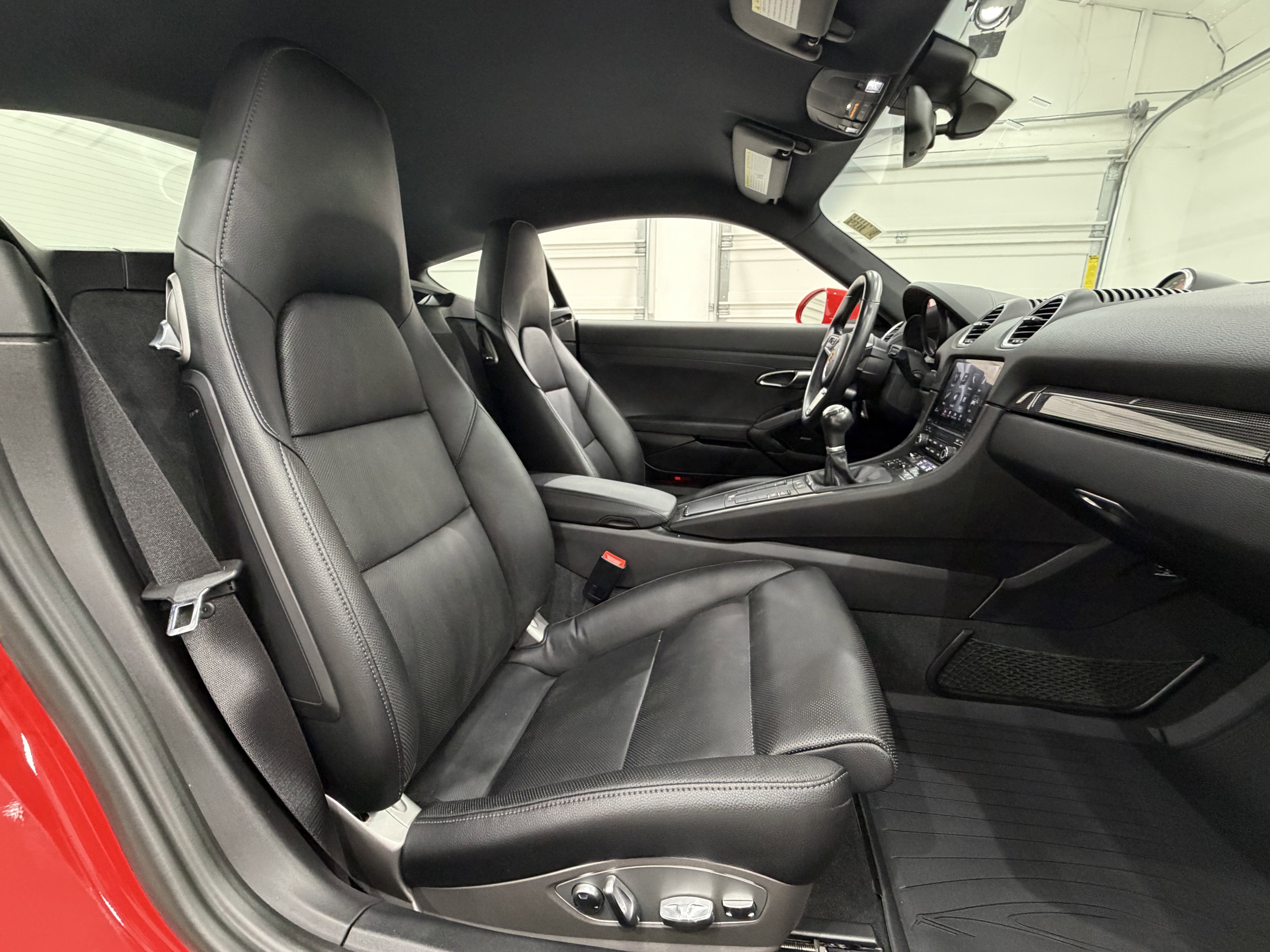 2017 Porsche 718 Cayman S