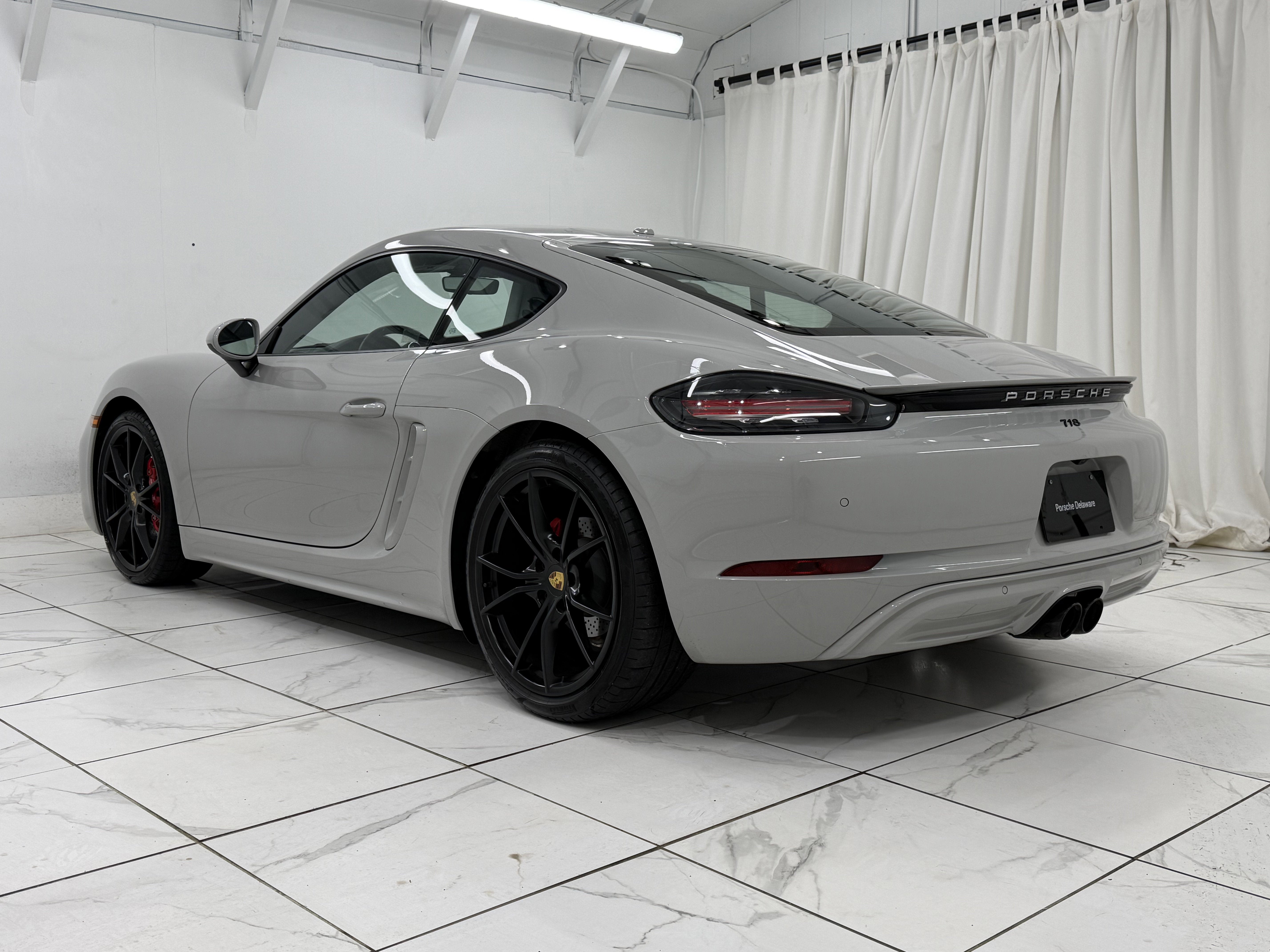 2025 Porsche 718 Cayman S