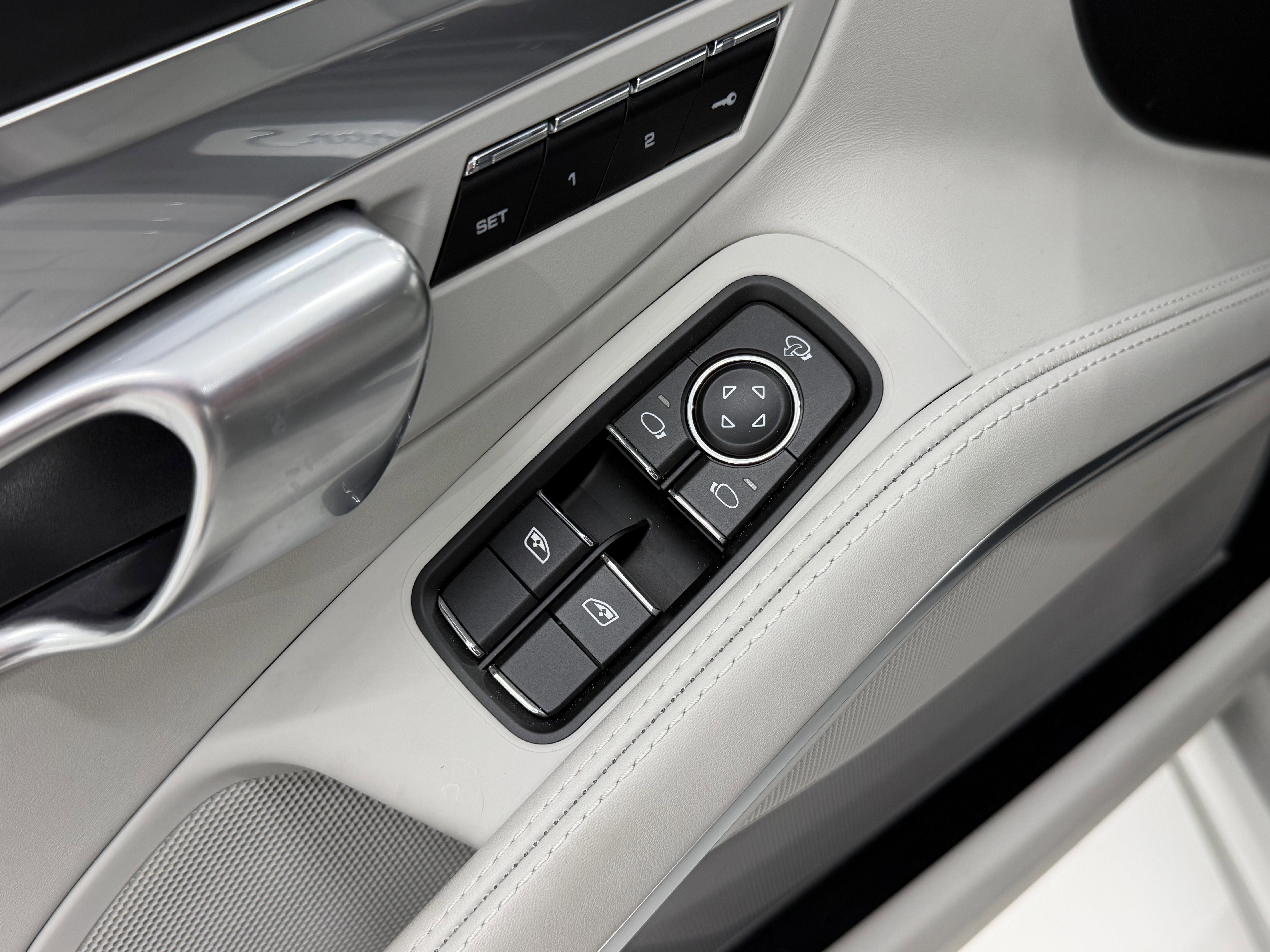 2025 Porsche 718 Cayman S