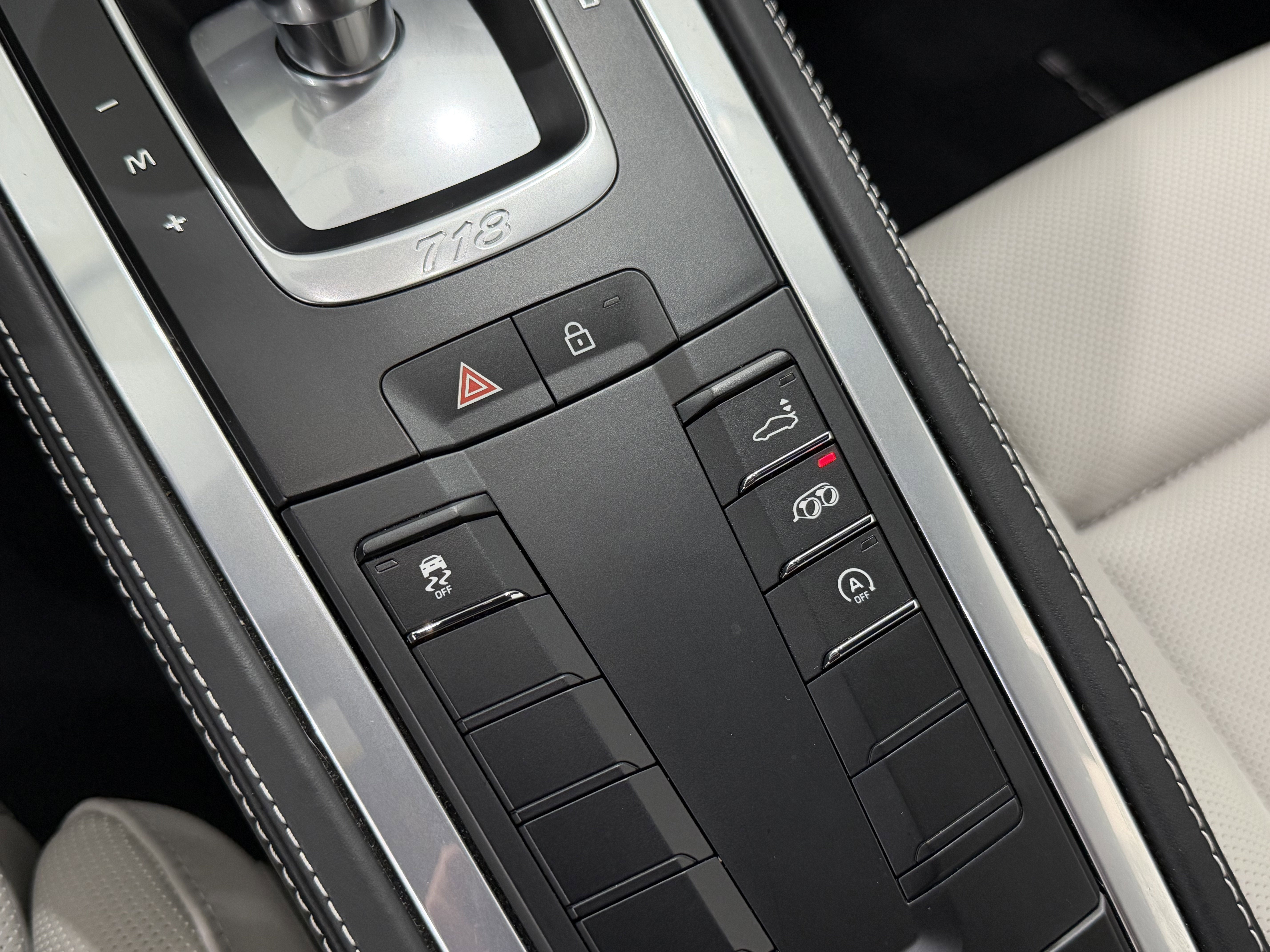 2025 Porsche 718 Cayman S