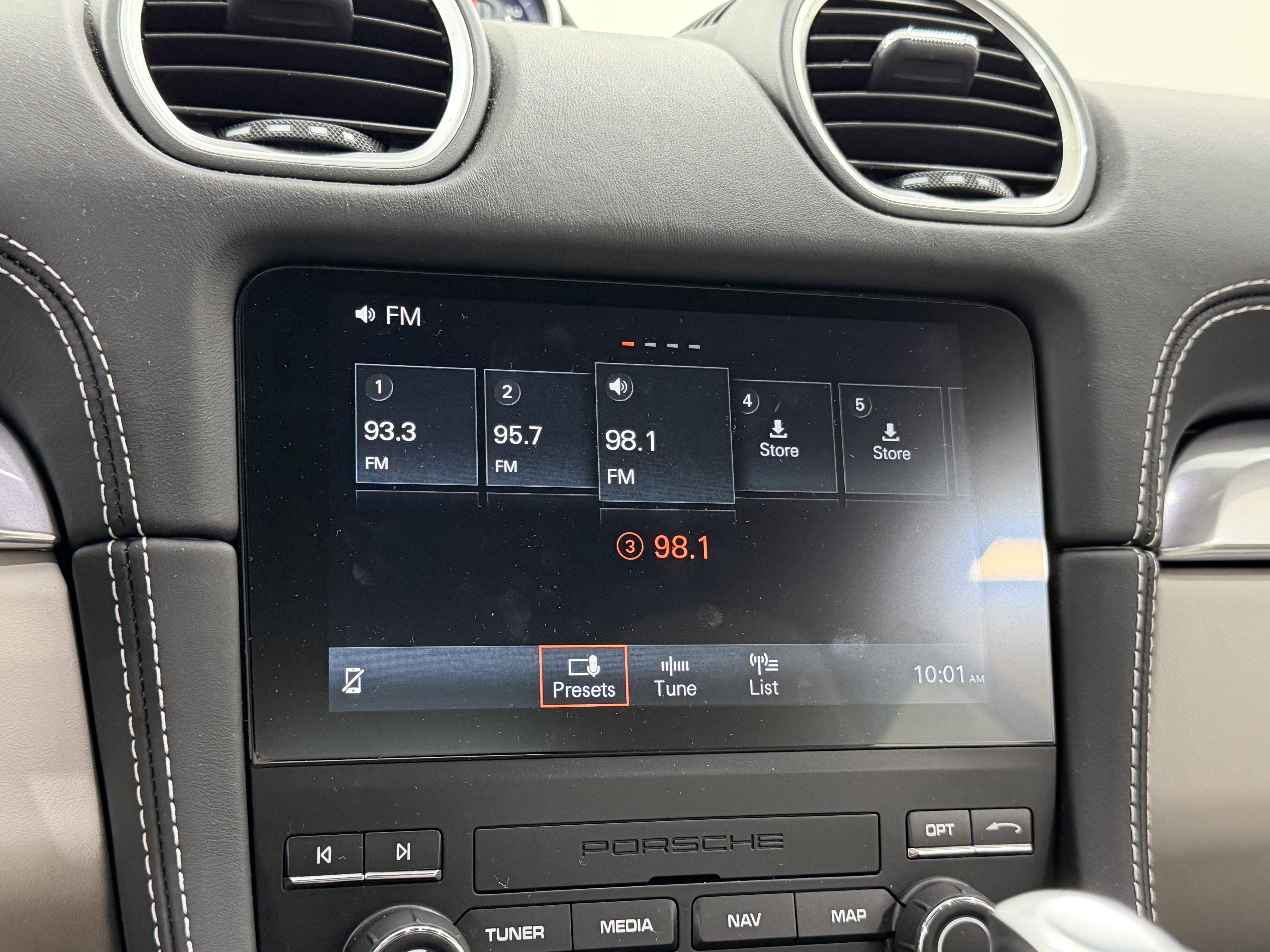 2025 Porsche 718 Cayman S