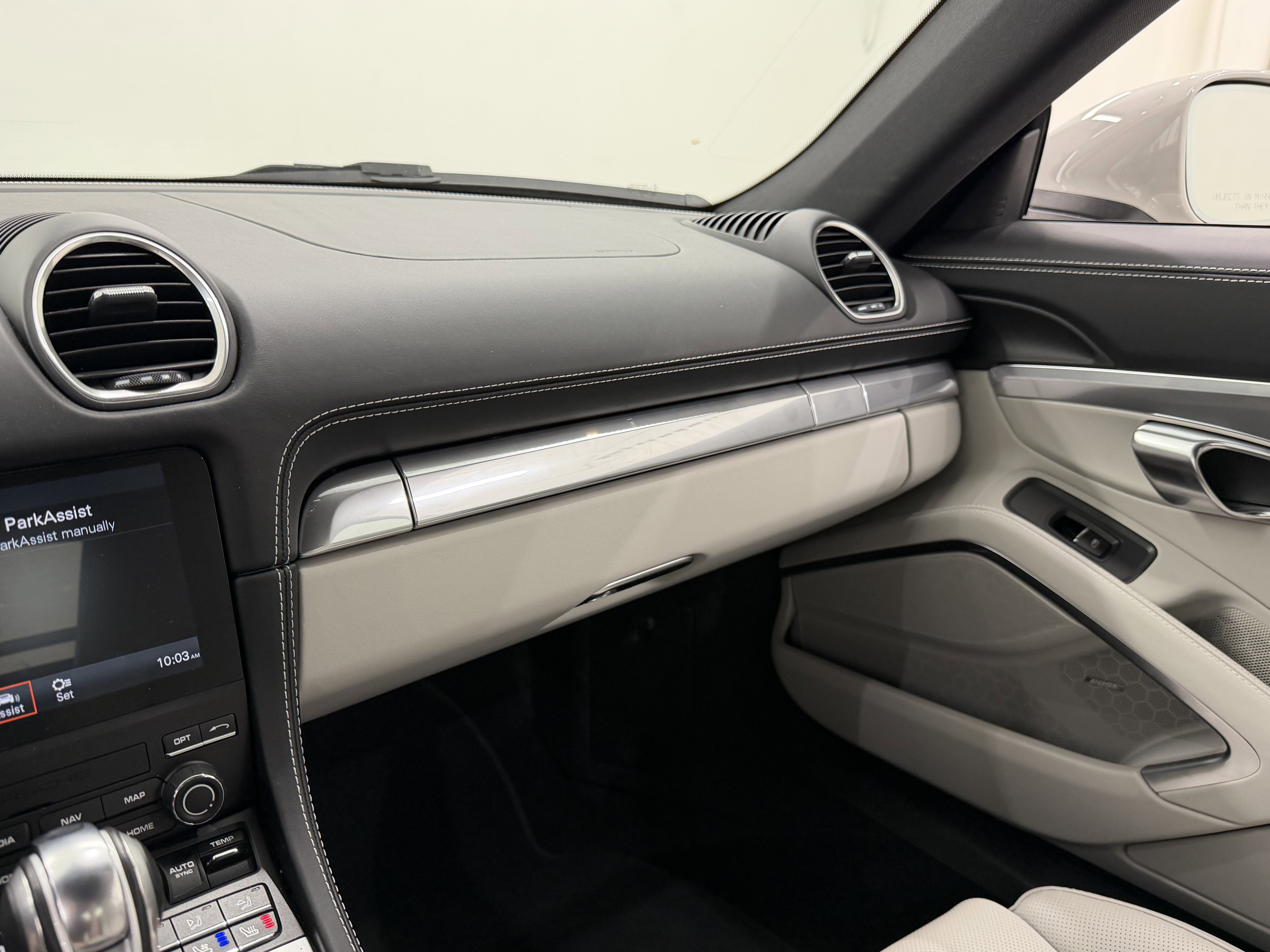 2025 Porsche 718 Cayman S