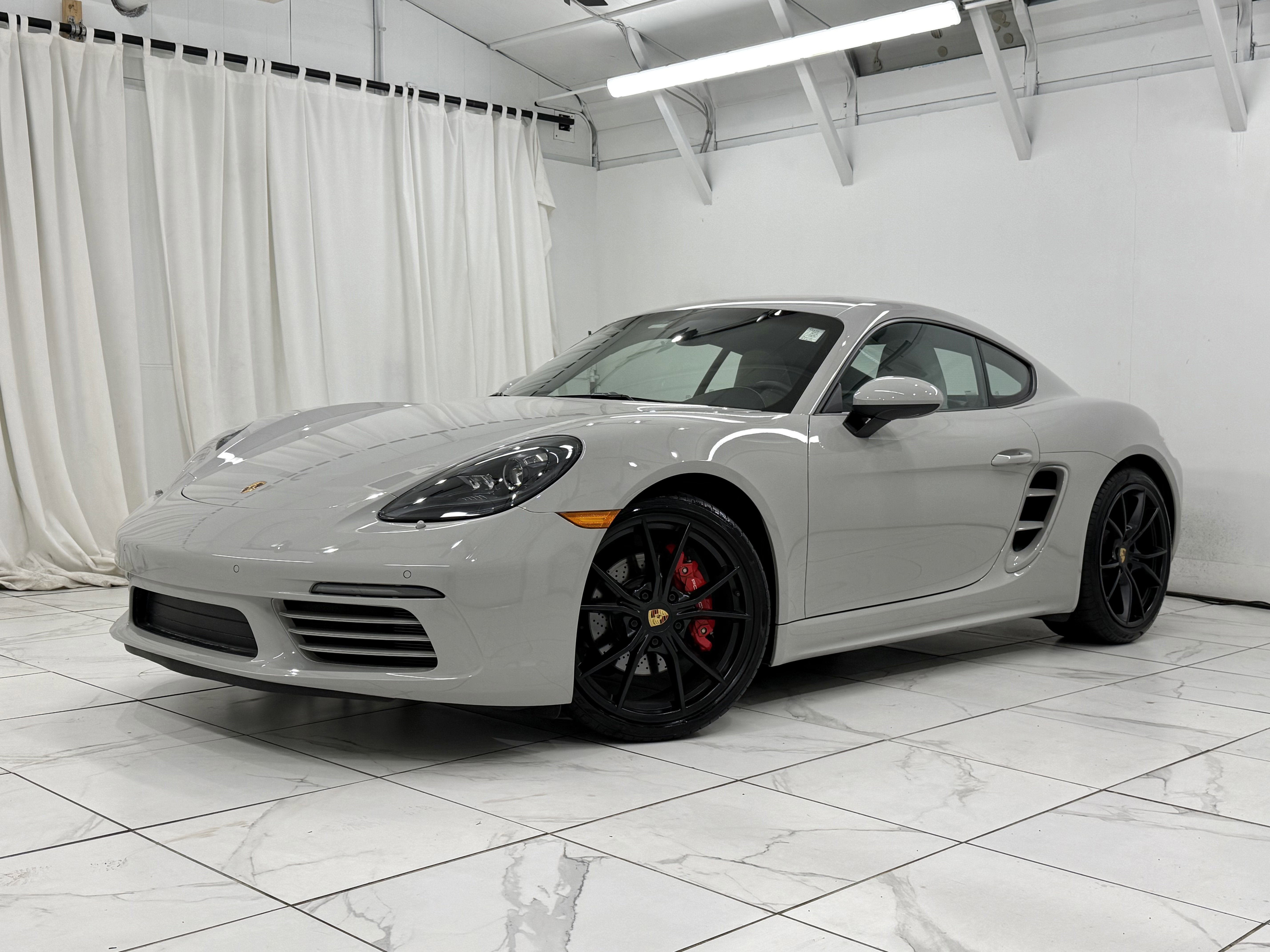 2025 Porsche 718 Cayman S