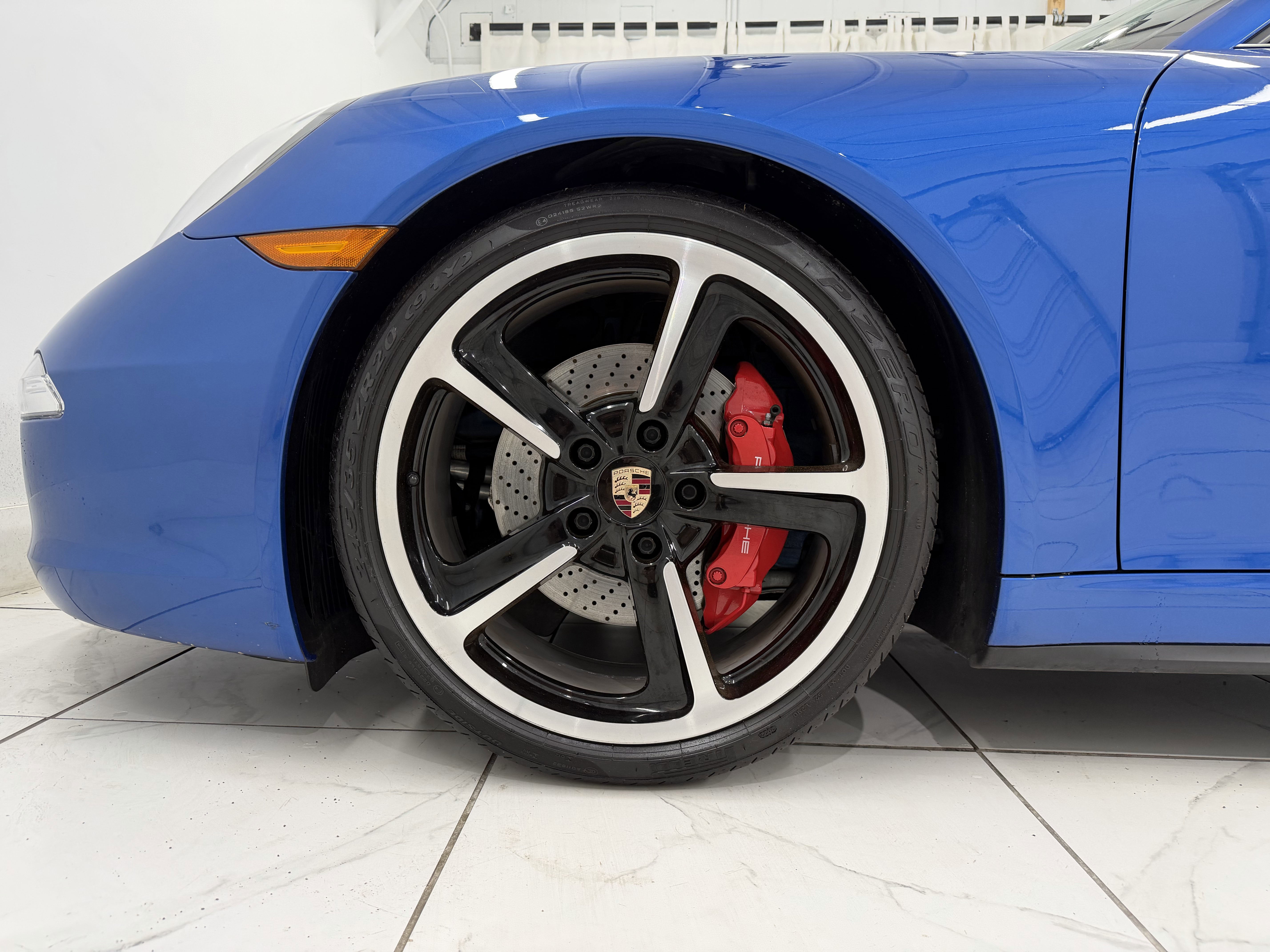 2015 Porsche 911 Carrera 4S