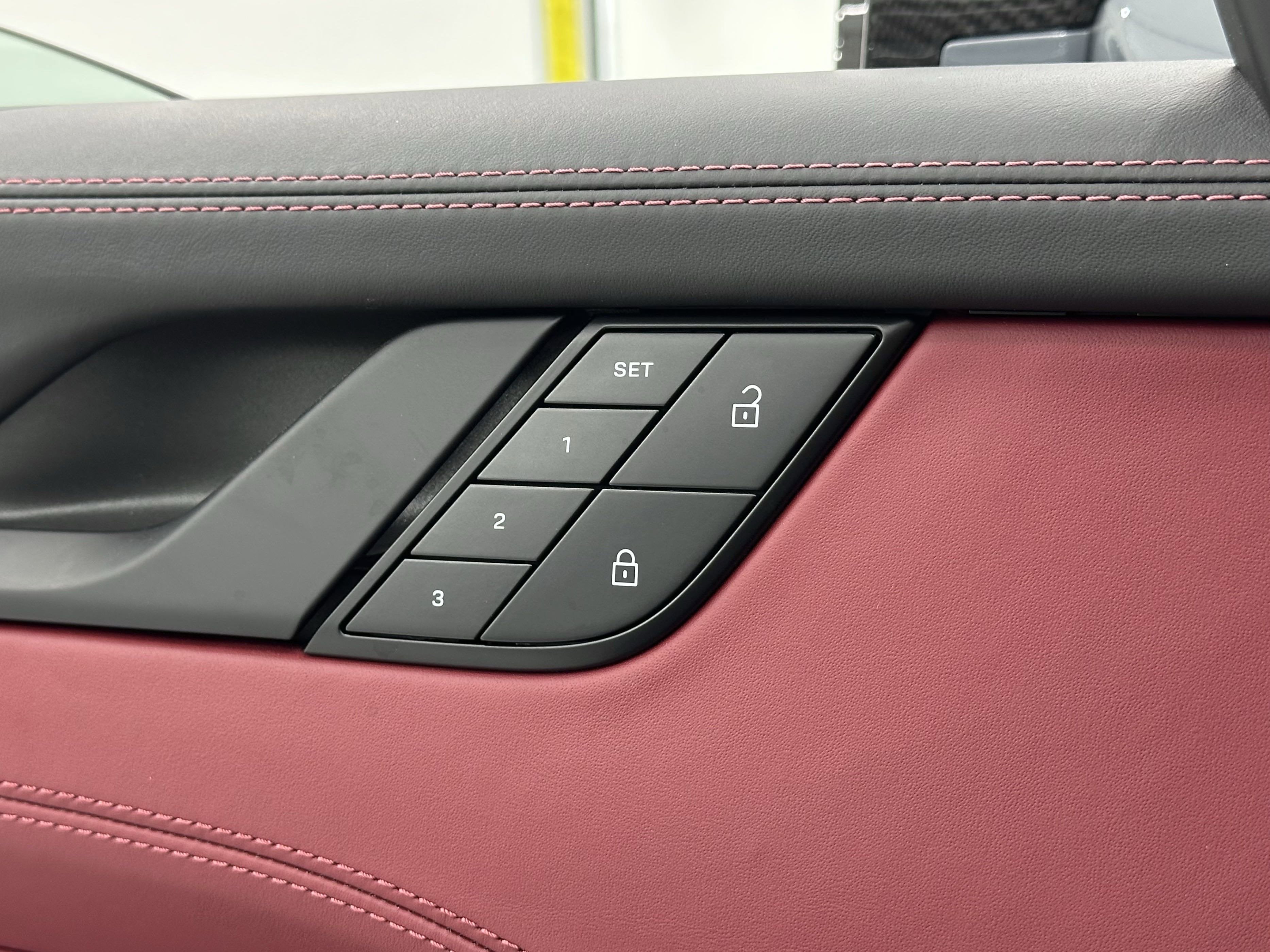 2024 Porsche 911 Carrera 4 GTS