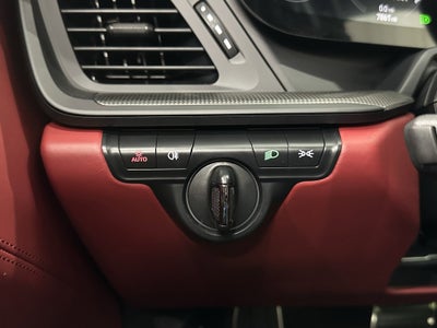 2024 Porsche 911 Carrera 4 GTS