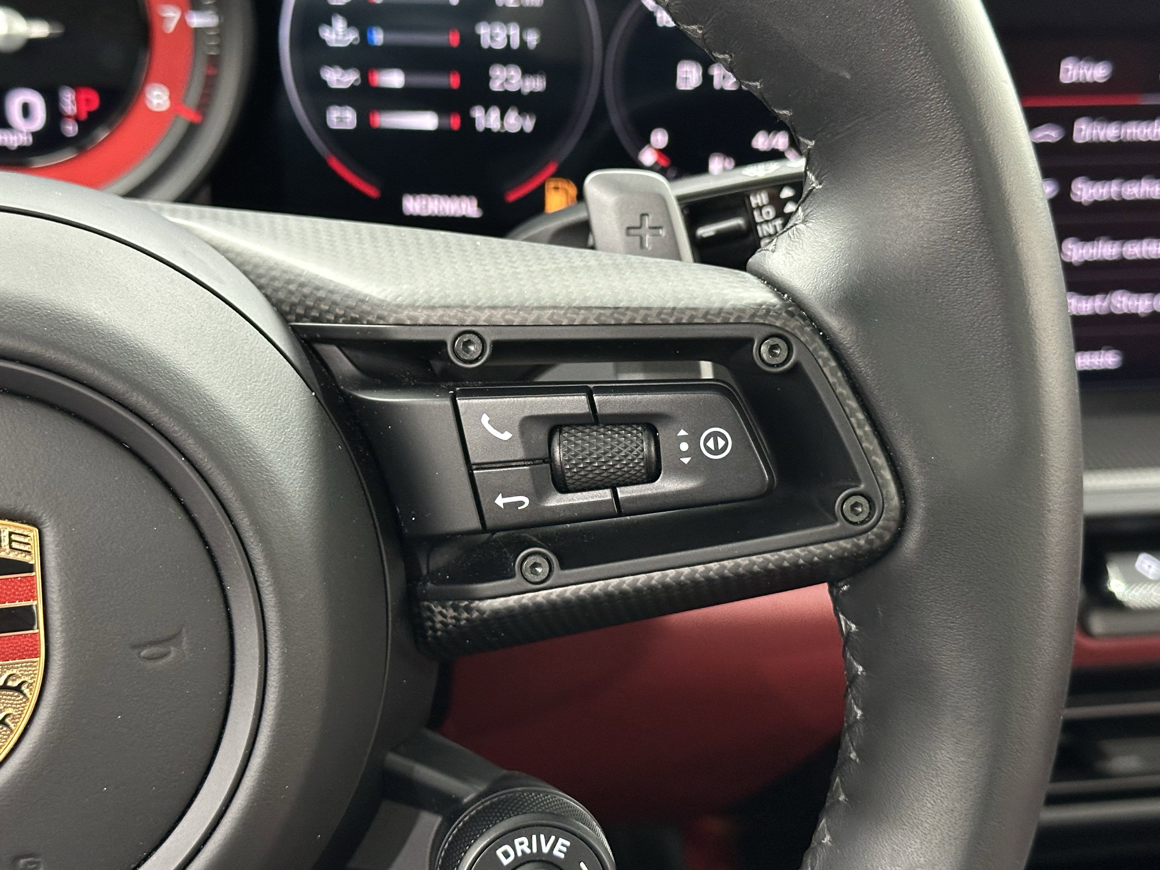 2024 Porsche 911 Carrera 4 GTS