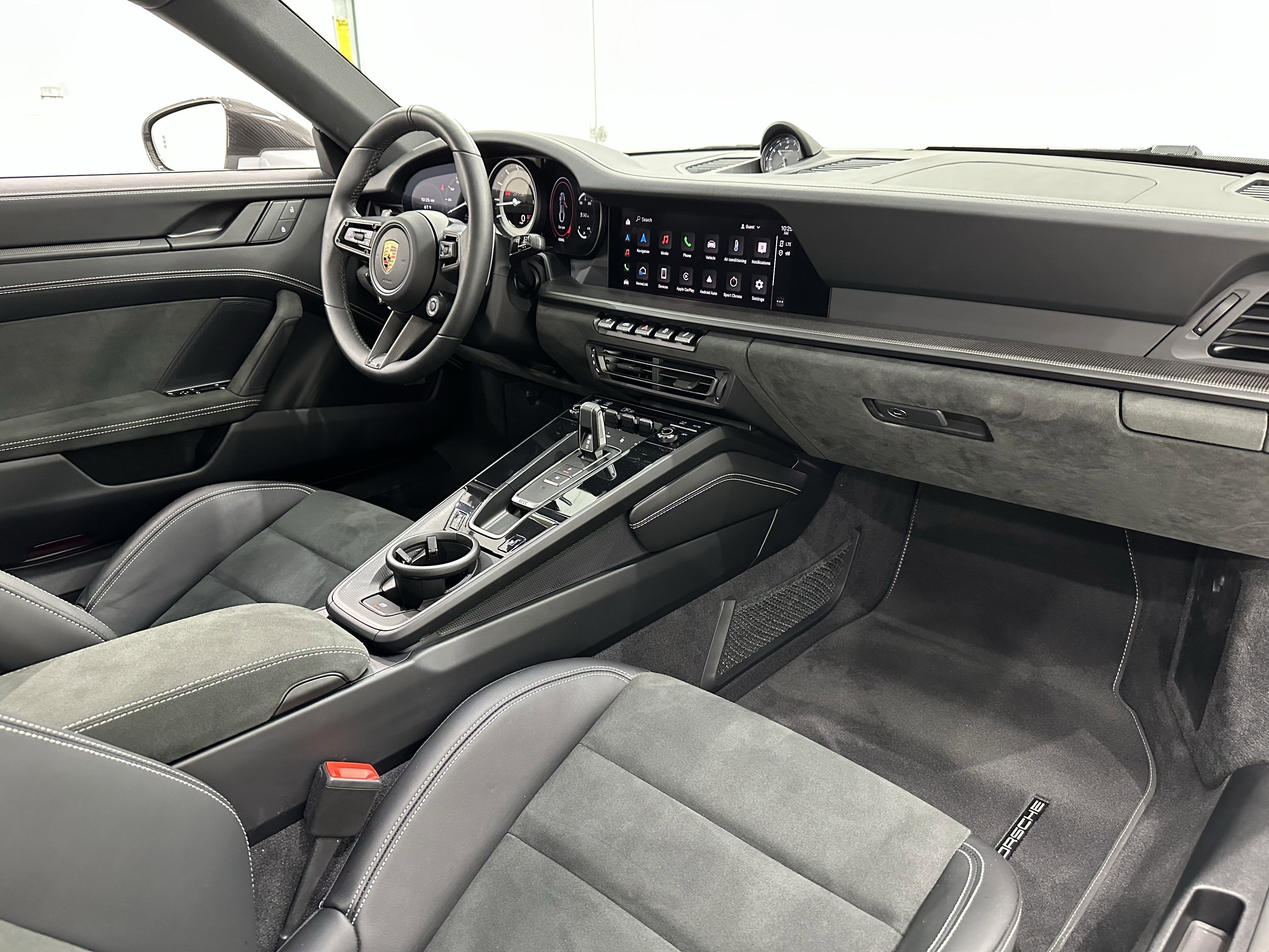 2024 Porsche 911 Carrera GTS