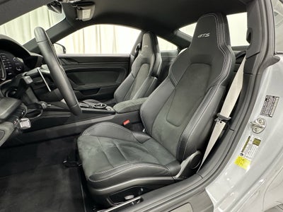 2024 Porsche 911 Carrera GTS