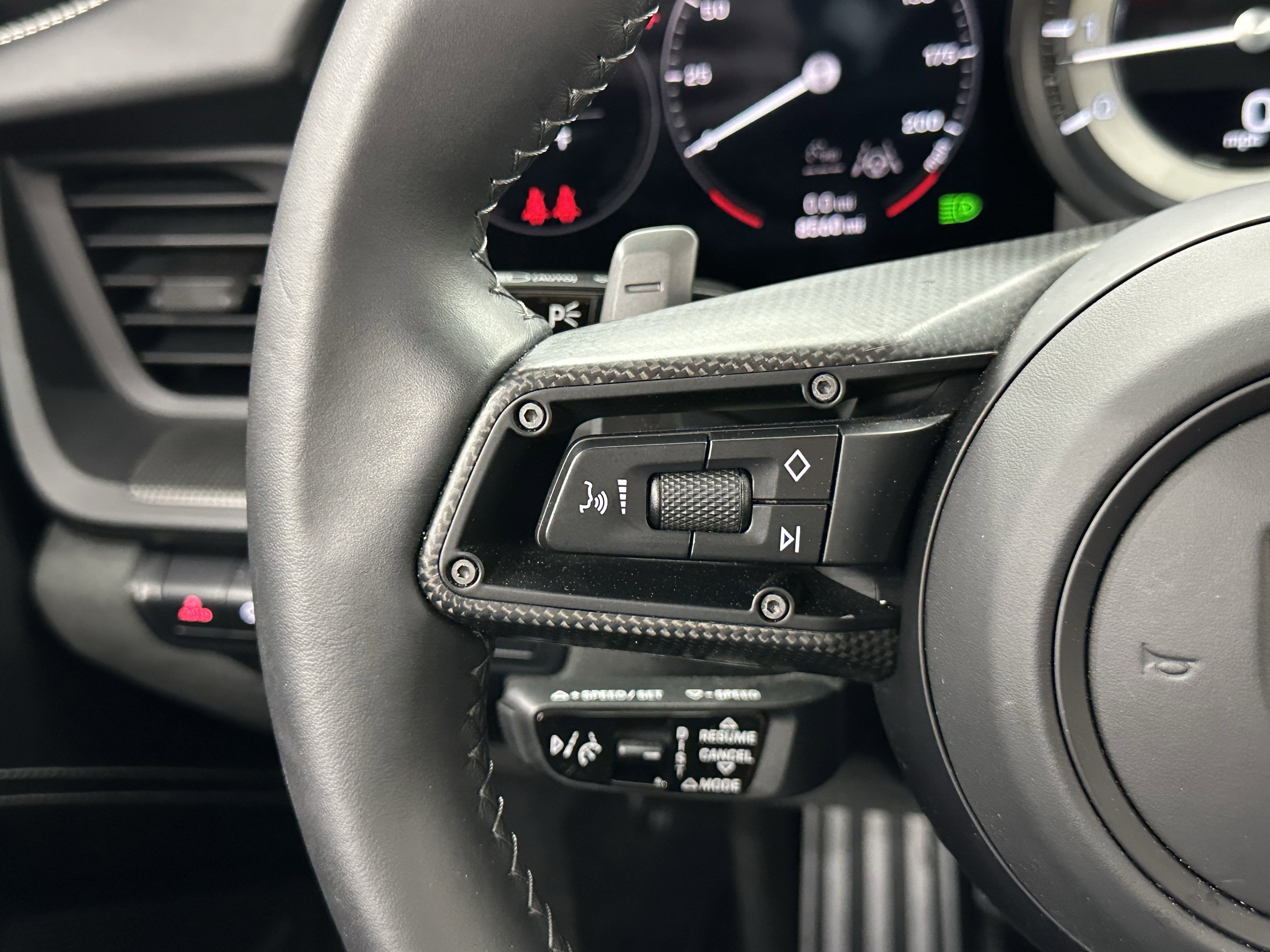 2024 Porsche 911 Carrera GTS