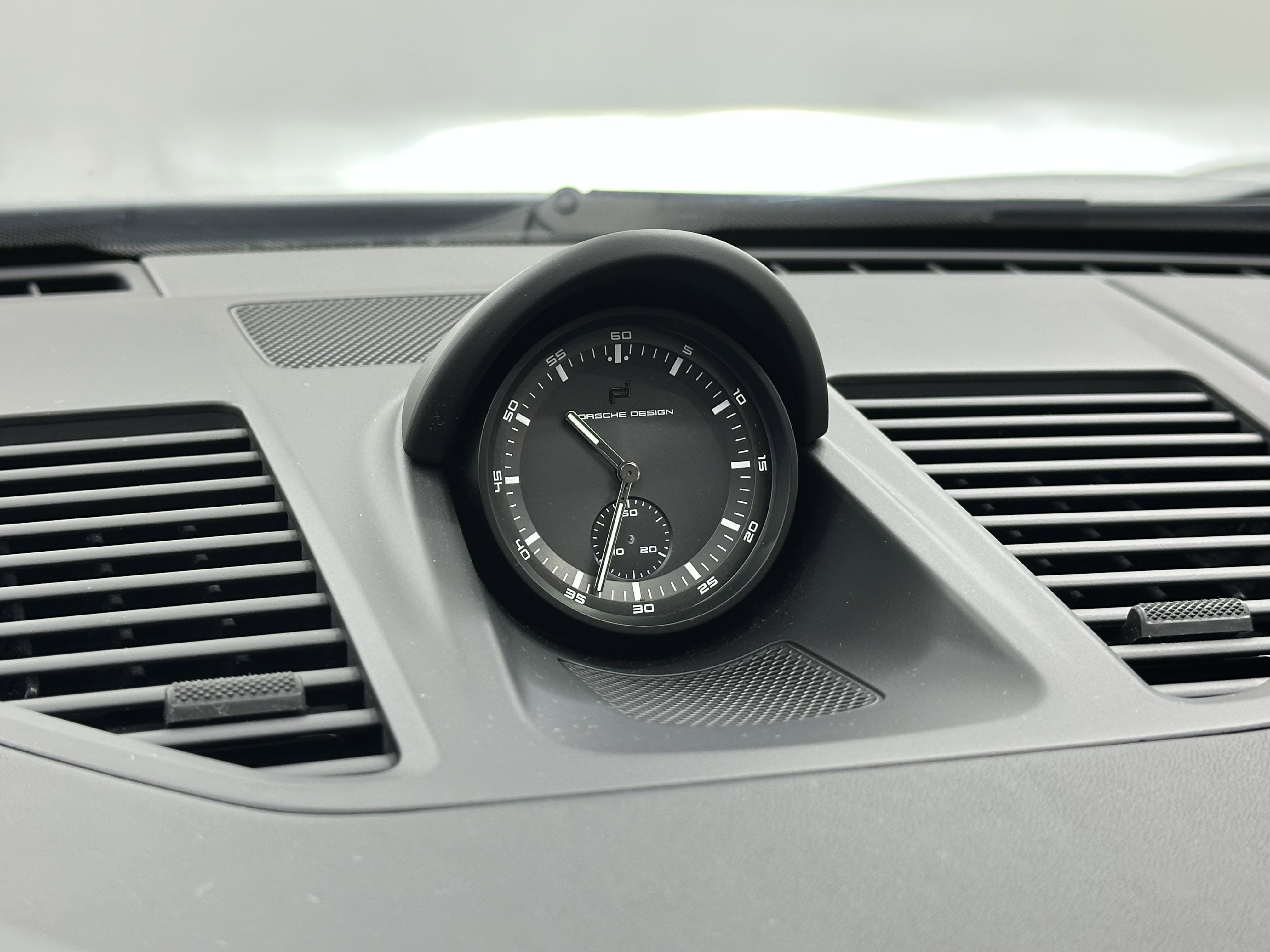 2024 Porsche 911 Carrera GTS