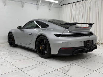 2025 Porsche 911 Carrera 4 GTS