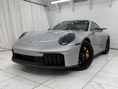 2025 Porsche 911 Carrera 4 GTS