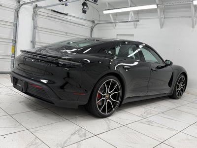 2024 Porsche Taycan 4S