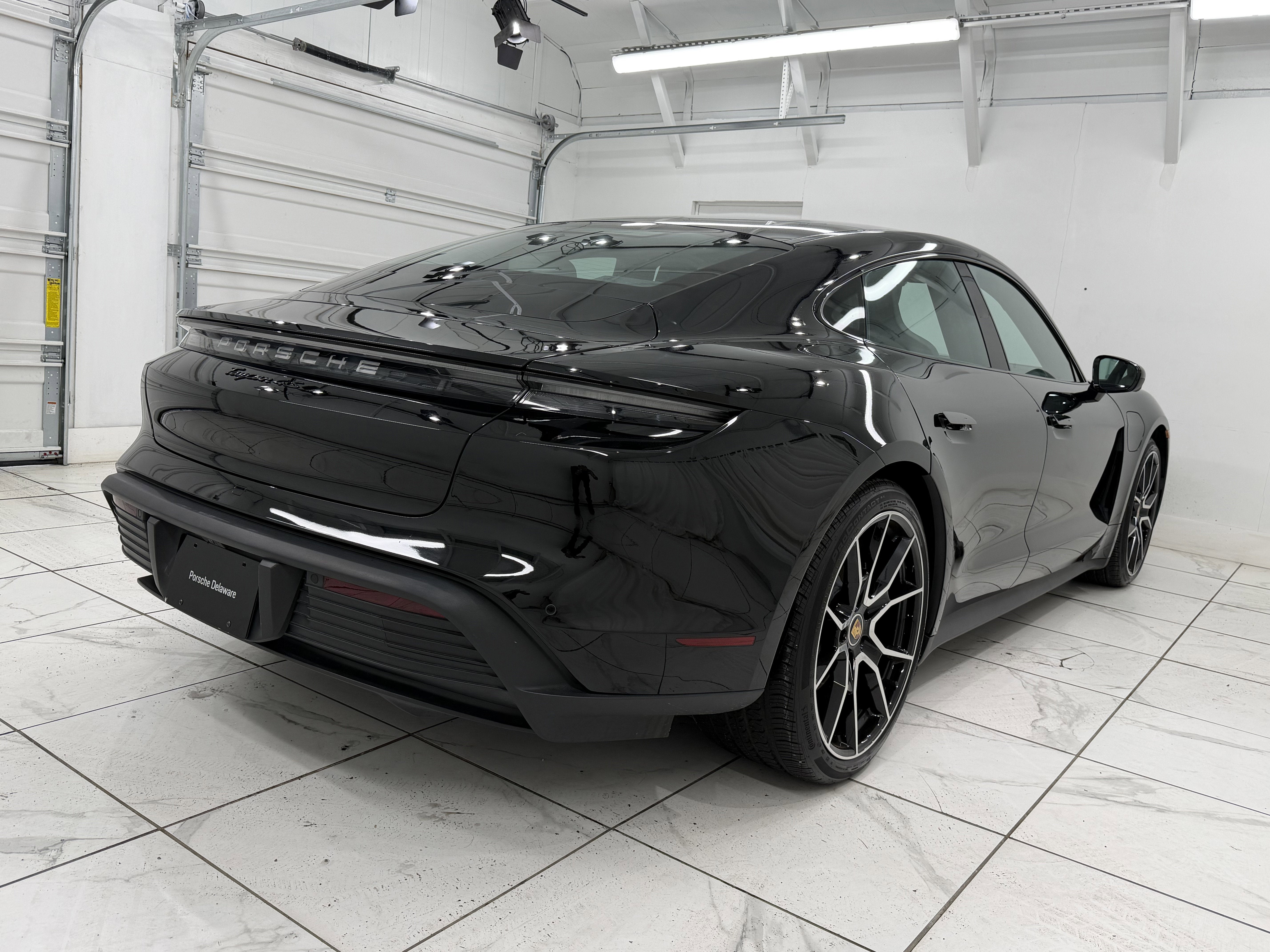 2024 Porsche Taycan 4S