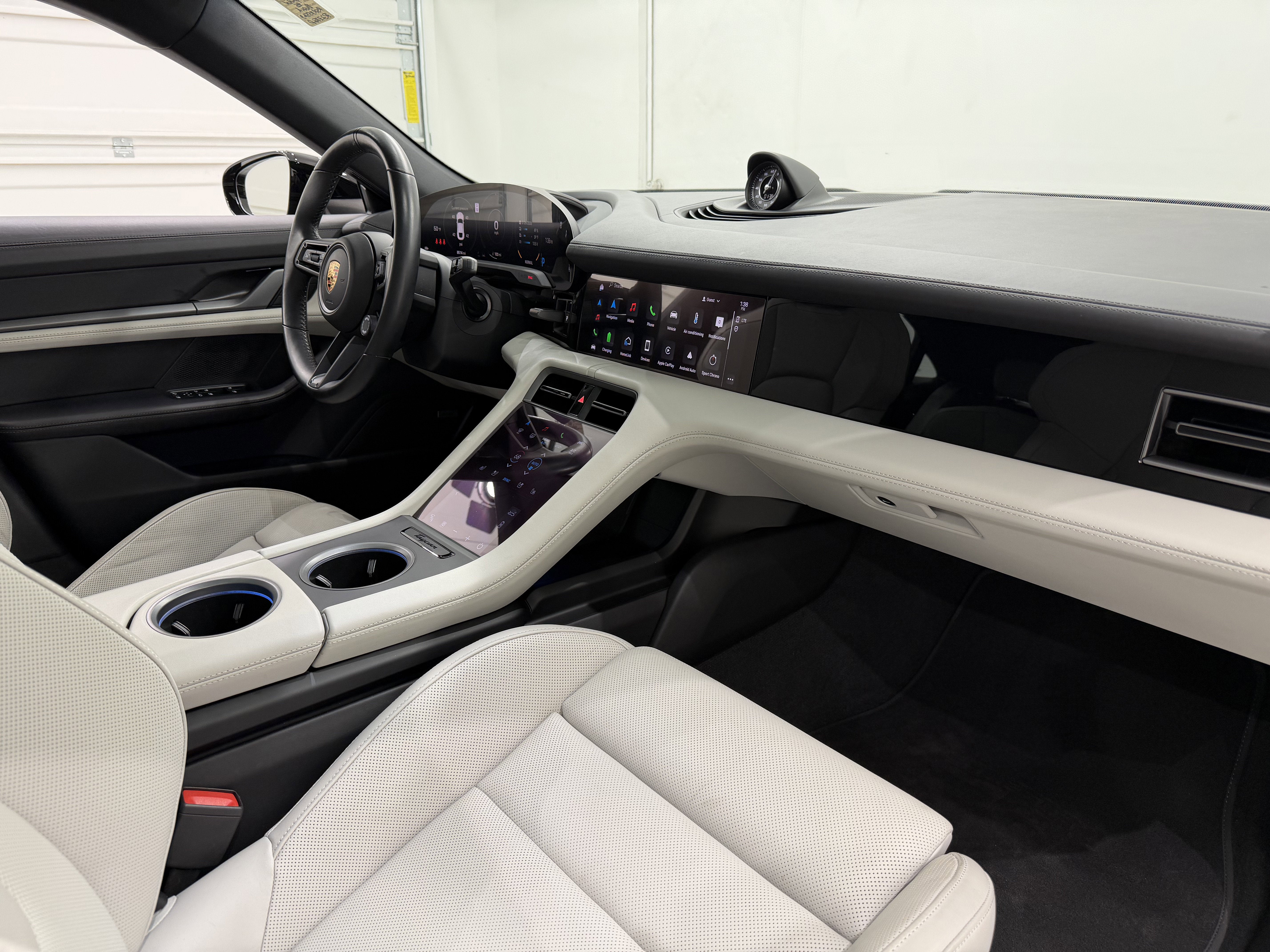 2024 Porsche Taycan 4S